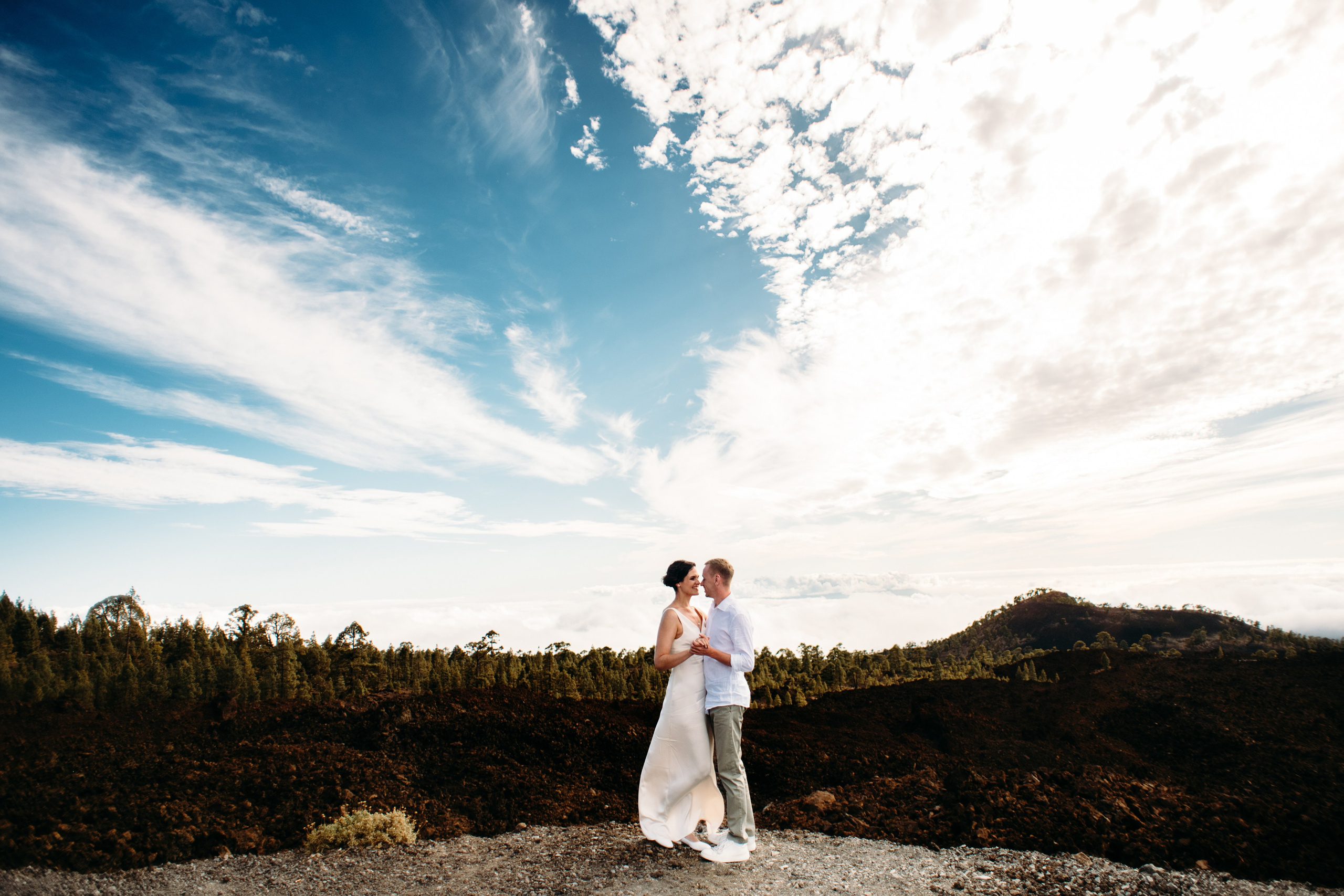 M+Y. Above the clouds. Wedding family photographer Alicante Benidorm Valencia Costa Blanca