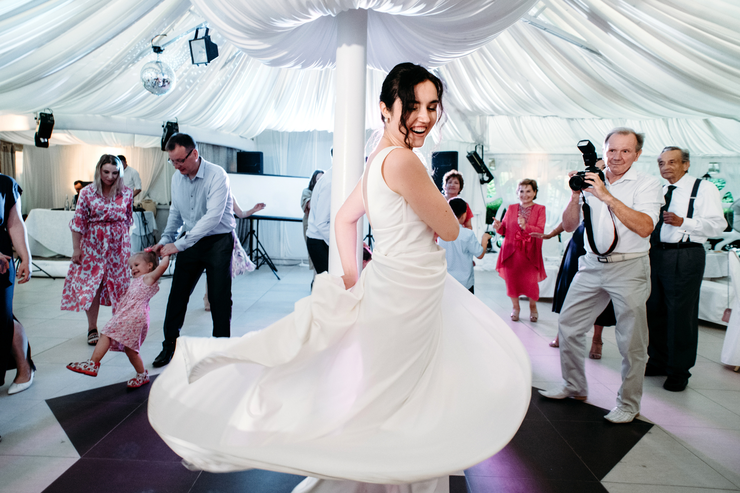 M+R. Hot LatinoAmerican wedding. Fotografo de boda, familia Alicante Benidorm Valencia Costa Blanca