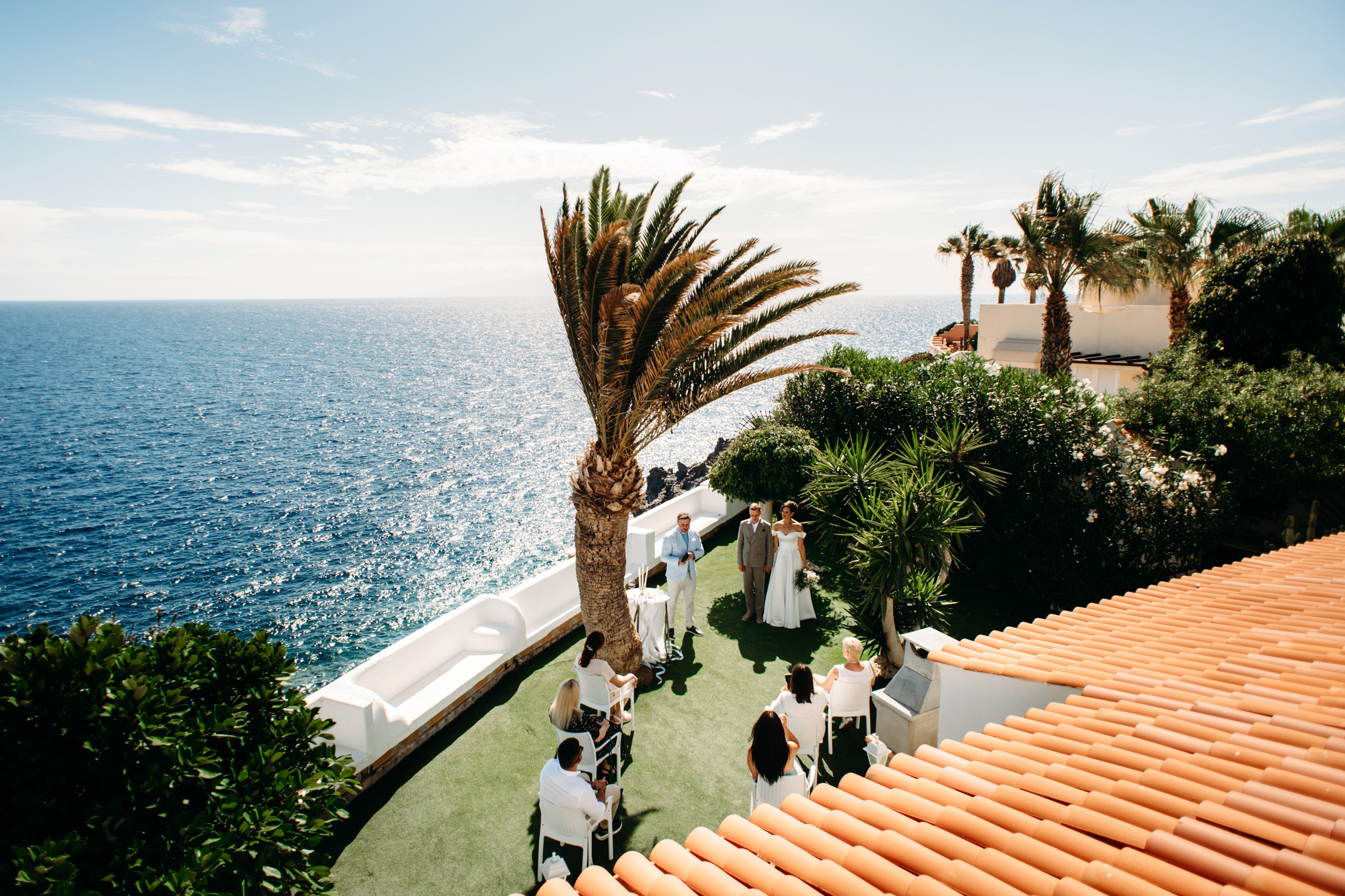 M+Y. Intimate Tenerife wedding. Wedding family photographer Alicante Benidorm Valencia Costa Blanca