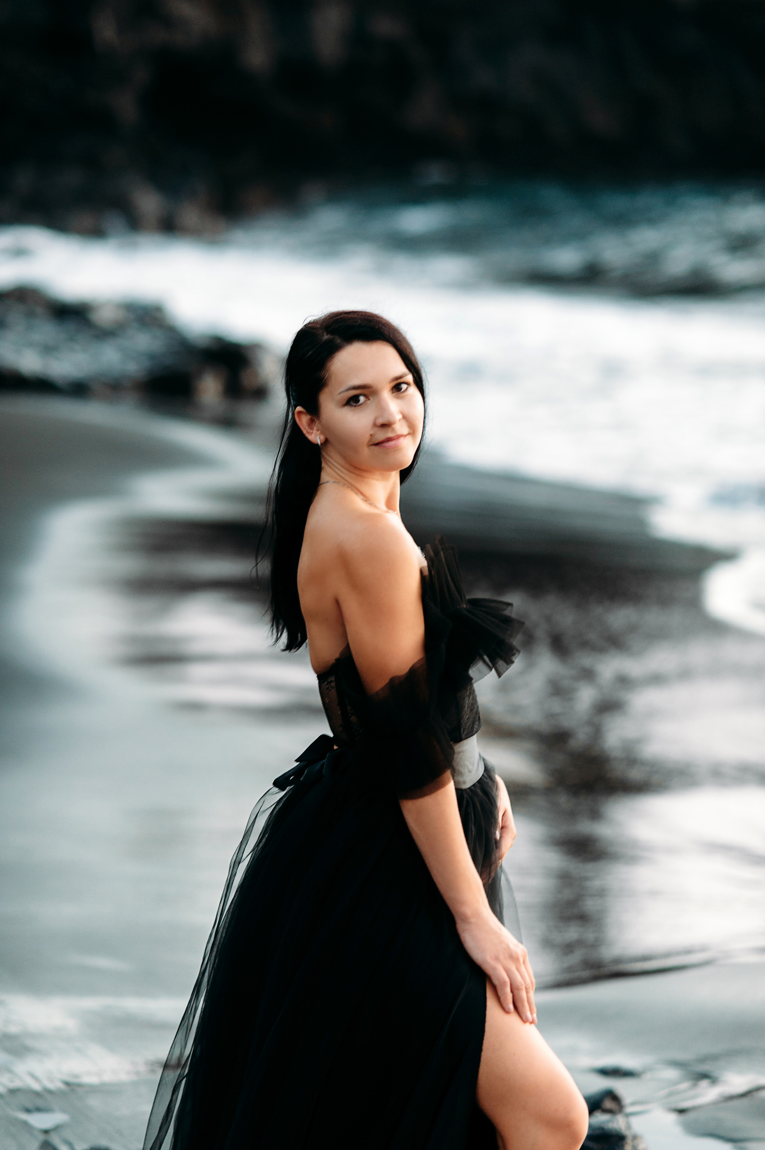 Anastasia. Black black mood. Wedding family photographer Alicante Benidorm Valencia Costa Blanca