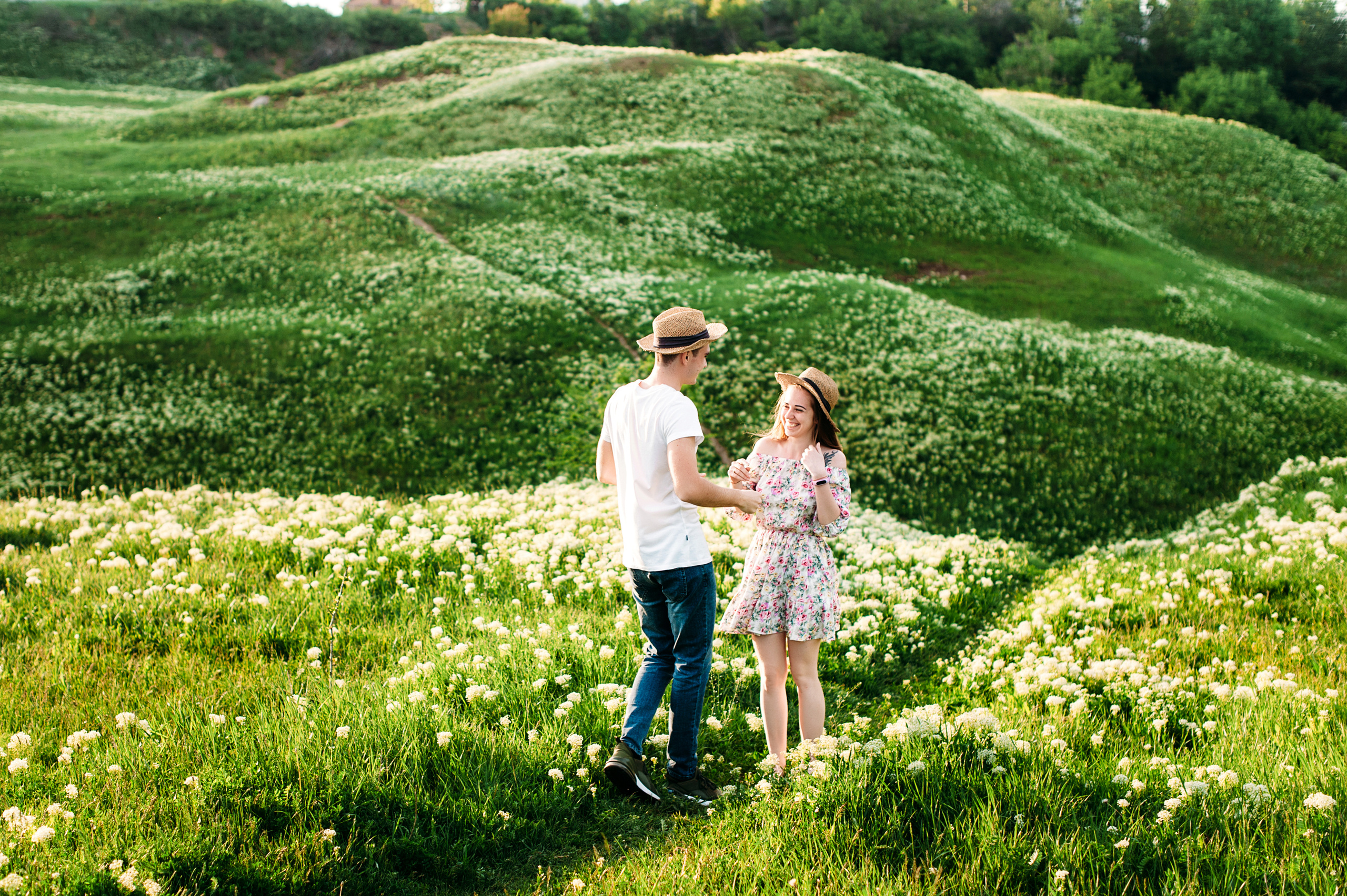 A+A. Spring lovestory. Wedding family photographer Alicante Benidorm Valencia Costa Blanca