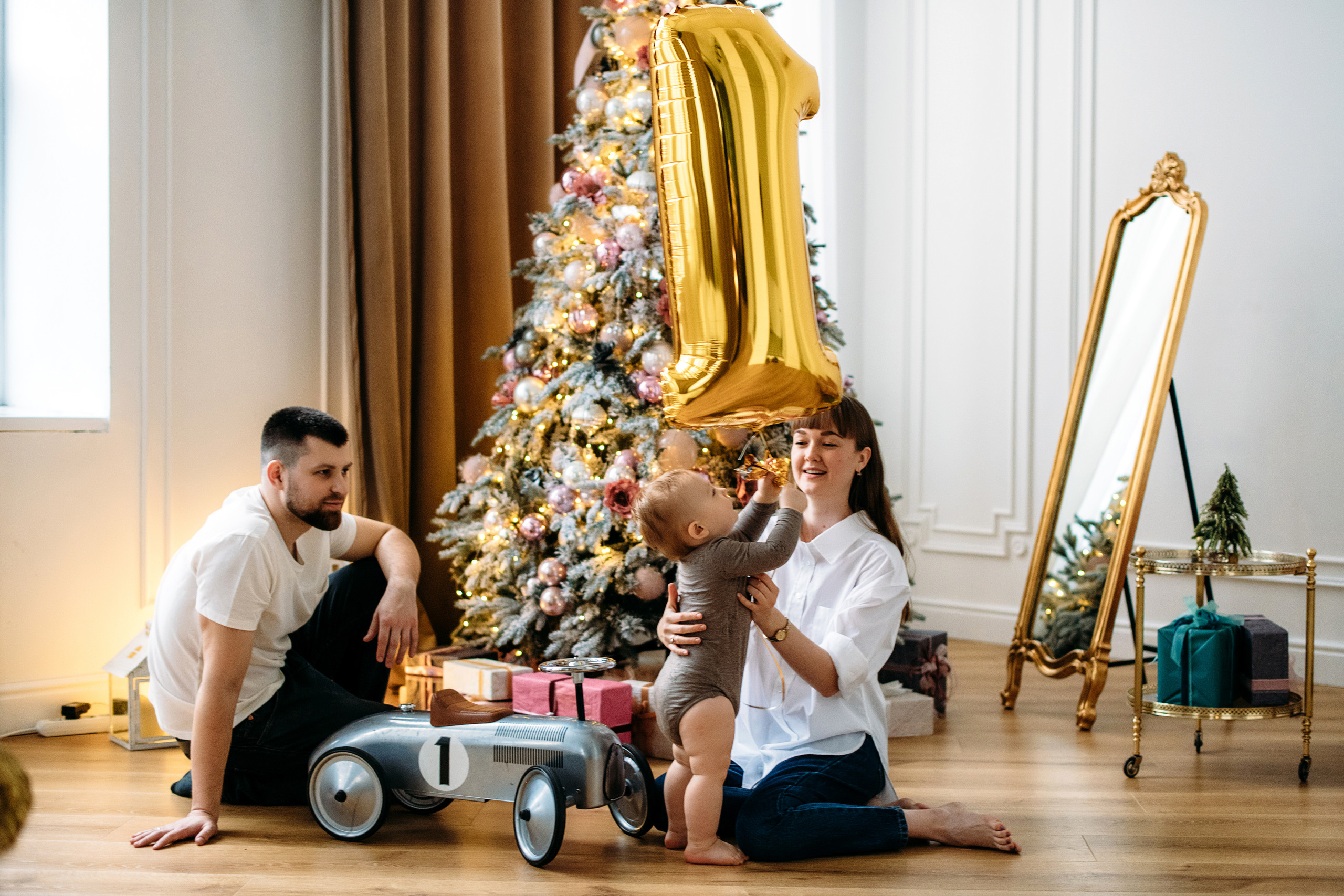 V+T+T. 1 year. Wedding family photographer Alicante Benidorm Valencia Costa Blanca