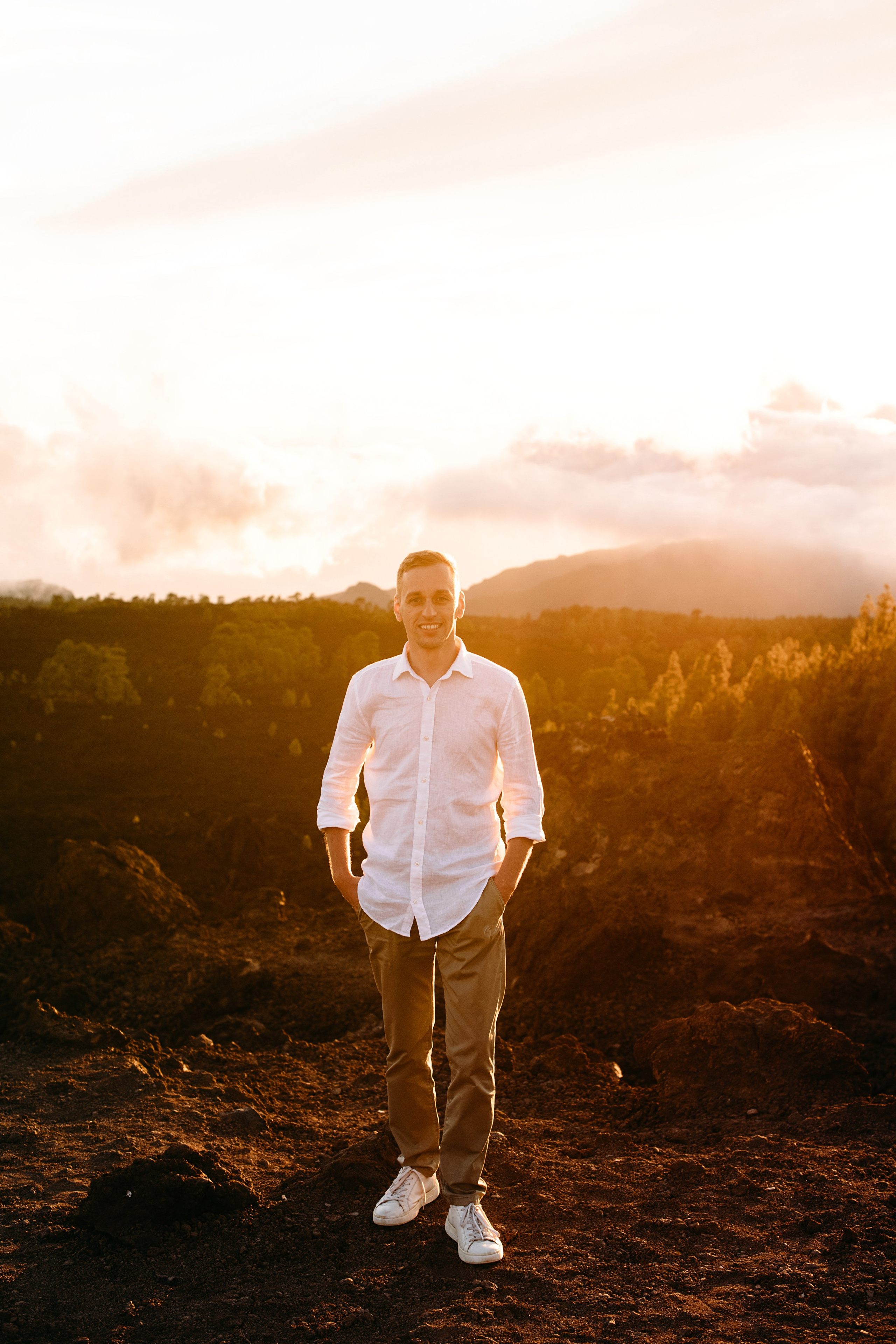 M+Y. Above the clouds. Wedding family photographer Alicante Benidorm Valencia Costa Blanca
