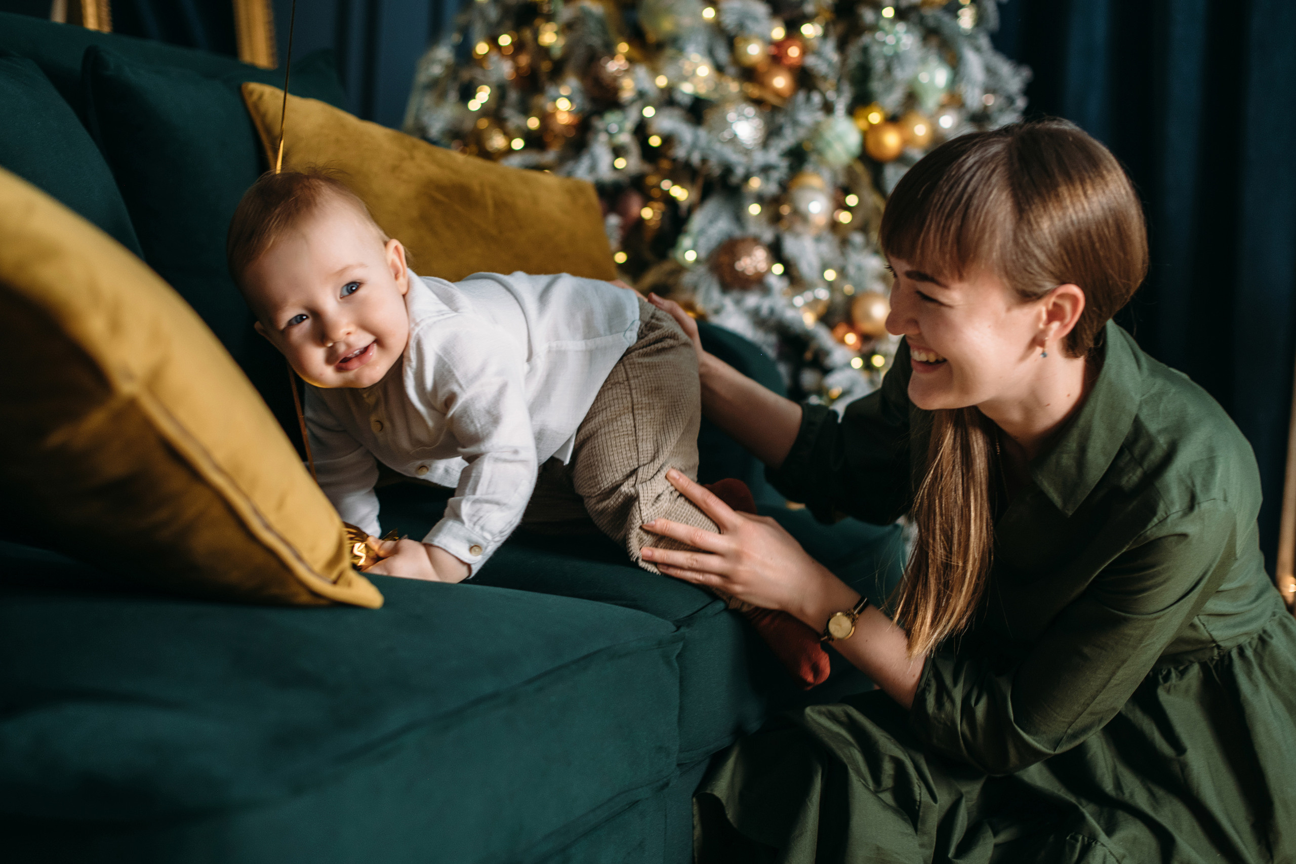 V+T+T. 1 year. Wedding family photographer Alicante Benidorm Valencia Costa Blanca