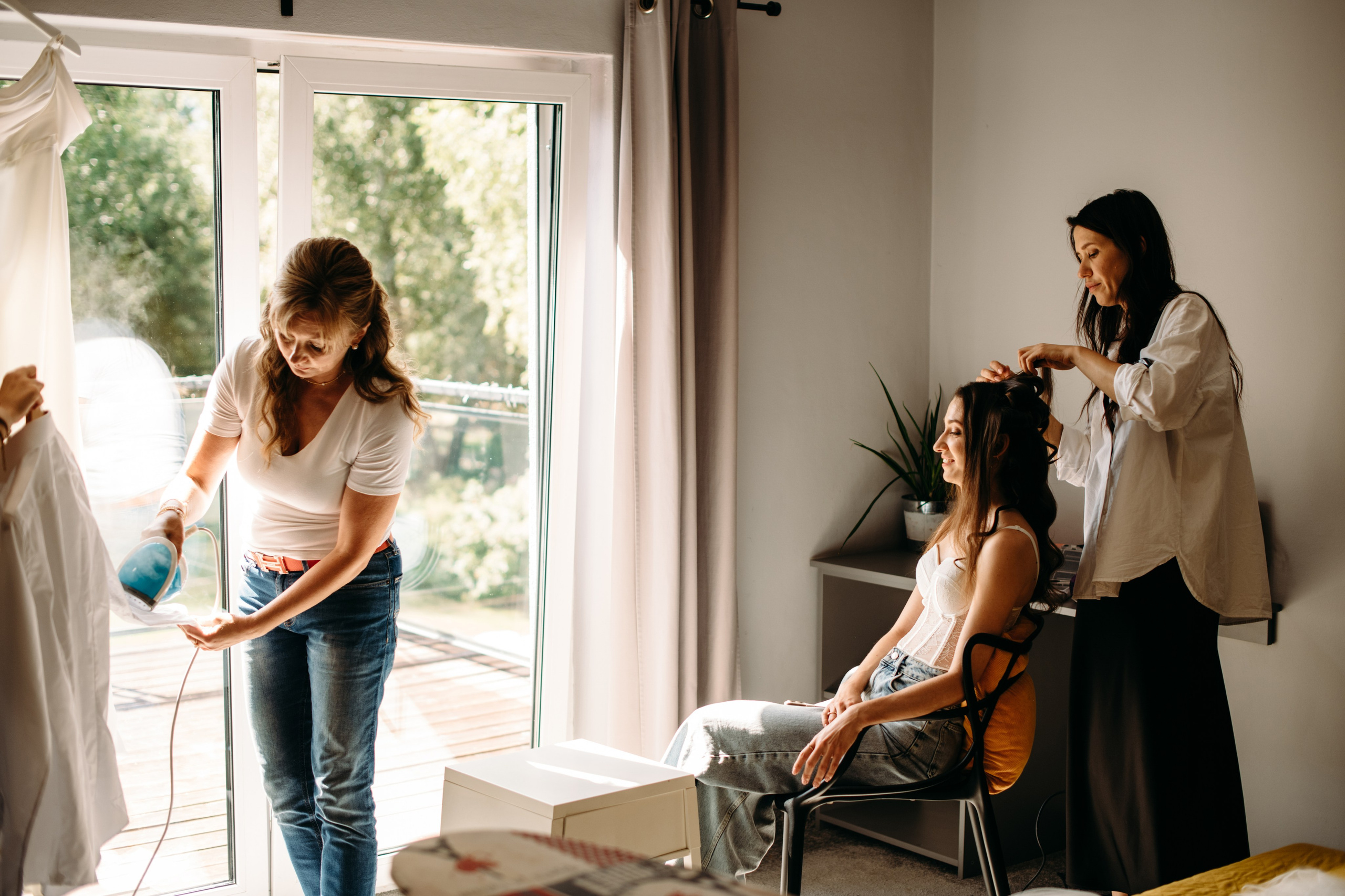 K&M. Rain, love and a lot of happiness. Wedding family photographer Alicante Benidorm Valencia Costa Blanca