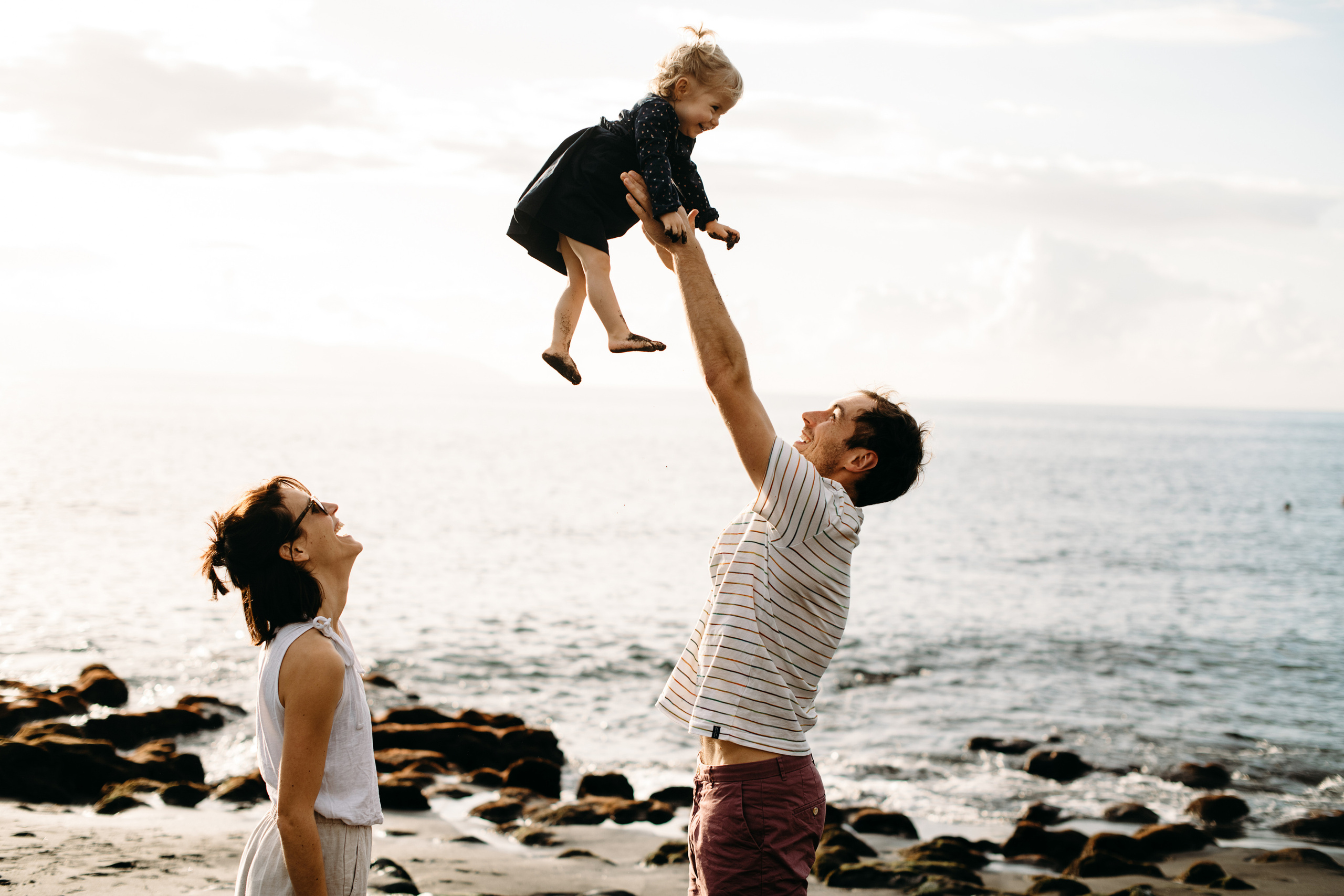 Happiness. Alcala + Playa la Arena. Fotografo de boda, familia Alicante Benidorm Valencia Costa Blanca