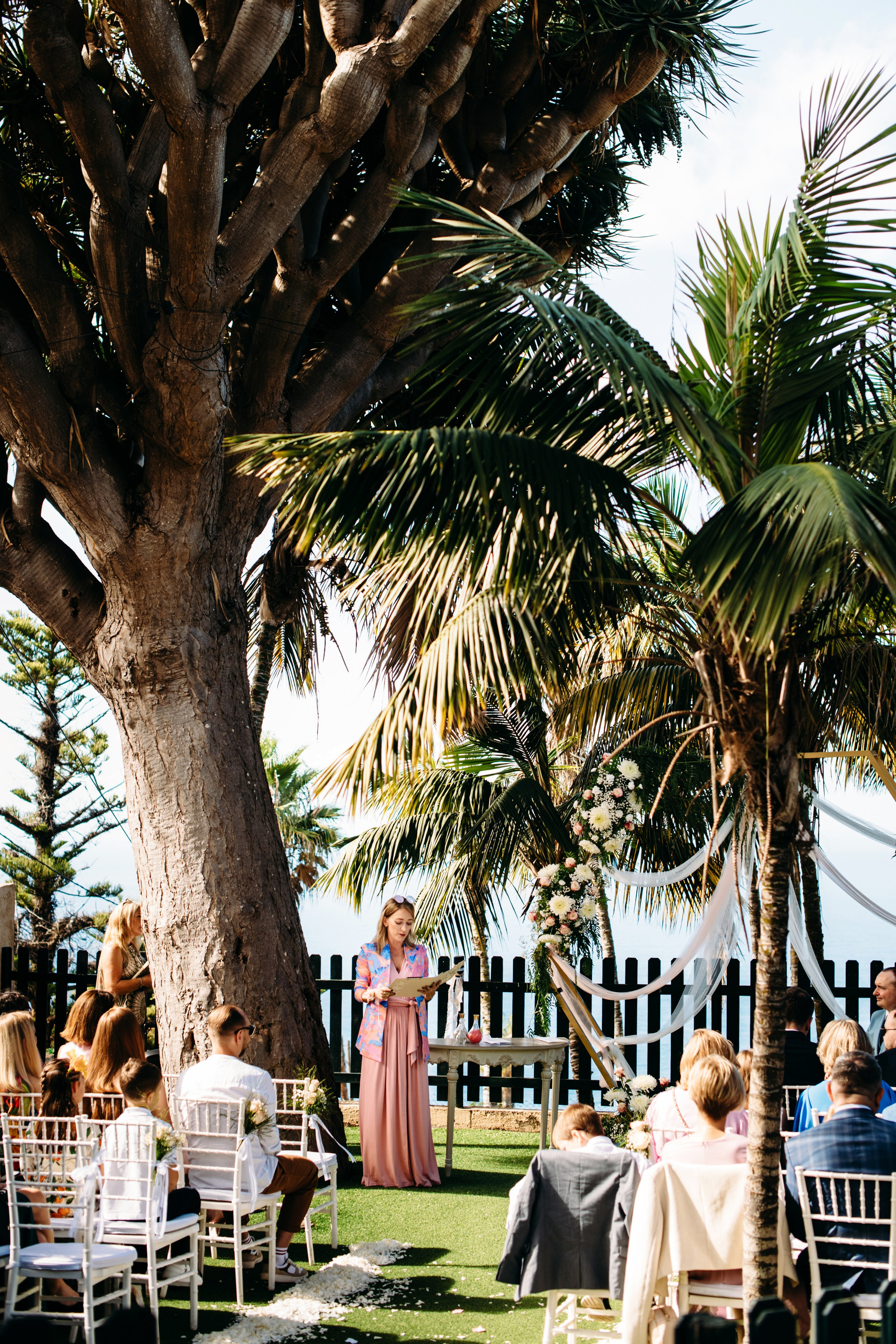 M&M. Tenerife wedding. Wedding family photographer Alicante Benidorm Valencia Costa Blanca