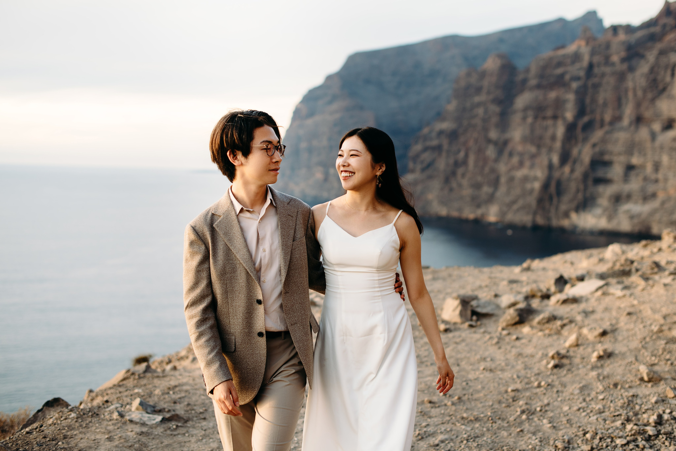 Masca + Los Gigantes. Post-wedding. Wedding family photographer Tenerife