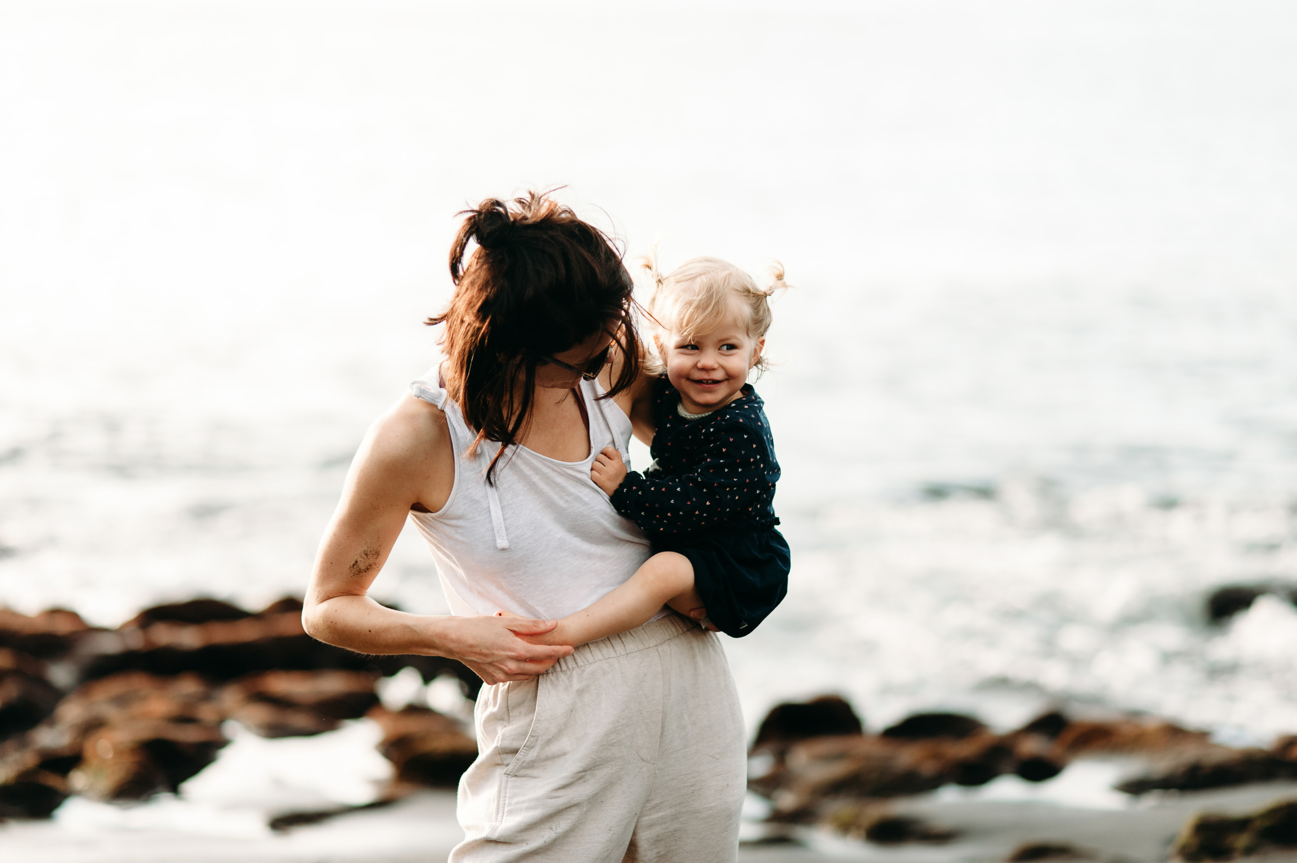 Happiness. Alcala + Playa la Arena. Fotografo de boda, familia Alicante Benidorm Valencia Costa Blanca