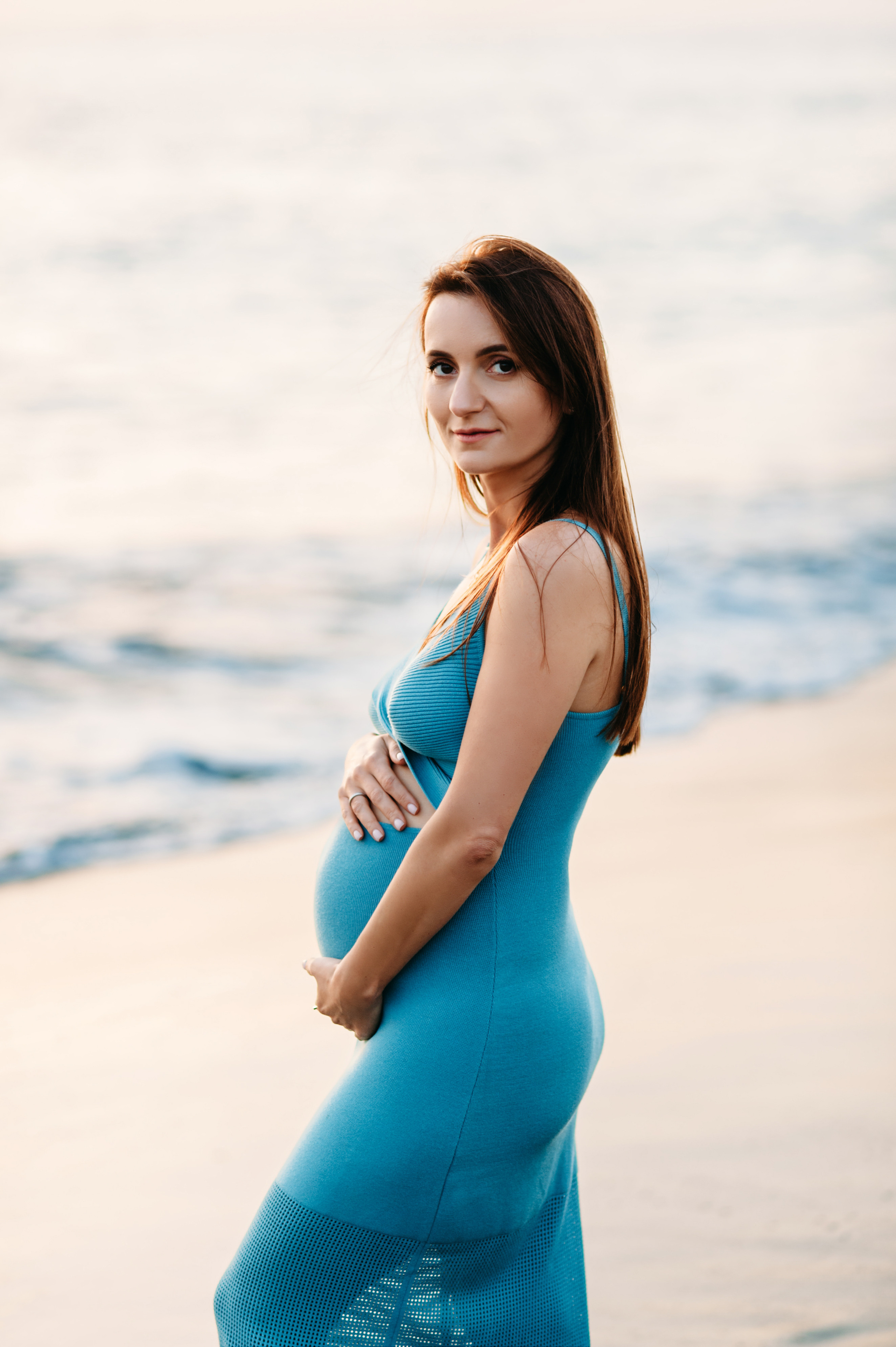 J. Black or white?. Wedding family photographer Alicante Benidorm Valencia Costa Blanca