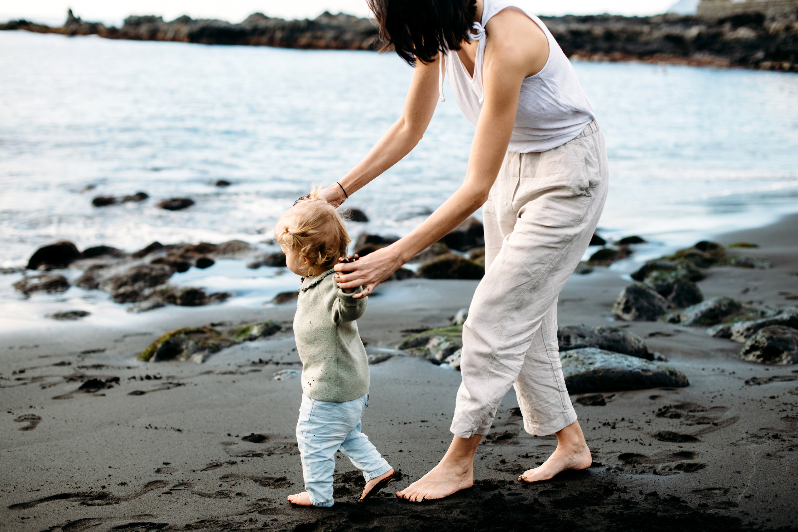 Happiness. Alcala + Playa la Arena. Fotografo de boda, familia Alicante Benidorm Valencia Costa Blanca