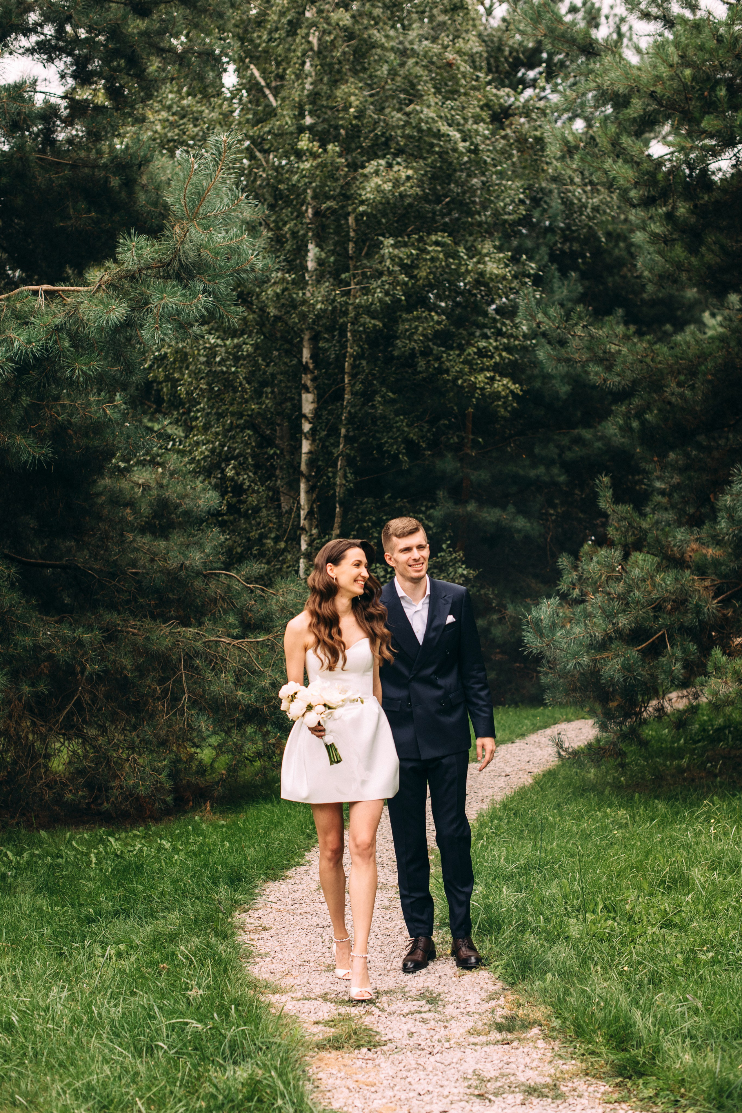 K&M. Rain, love and a lot of happiness. Wedding family photographer Alicante Benidorm Valencia Costa Blanca