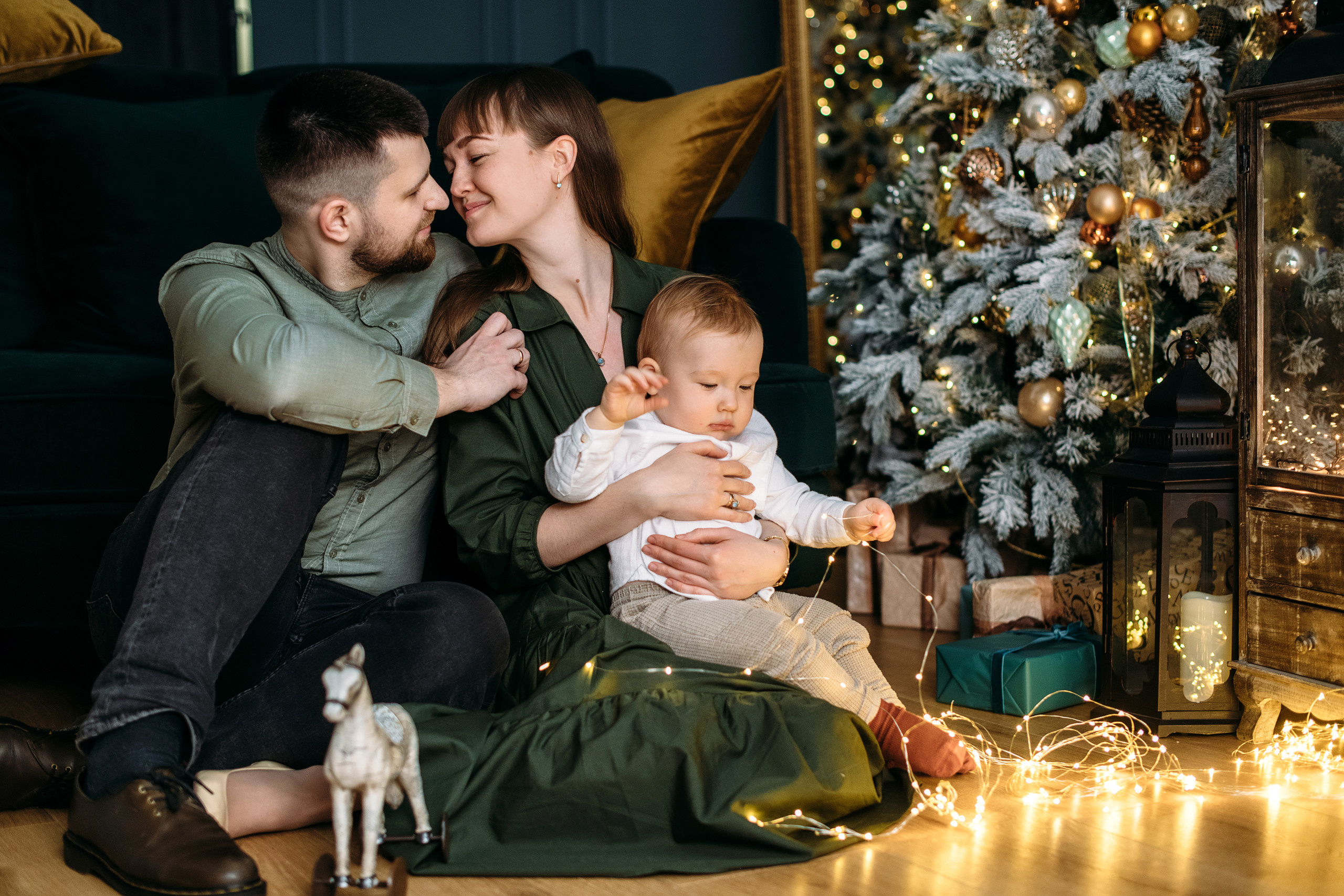 V+T+T. 1 year. Wedding family photographer Alicante Benidorm Valencia Costa Blanca