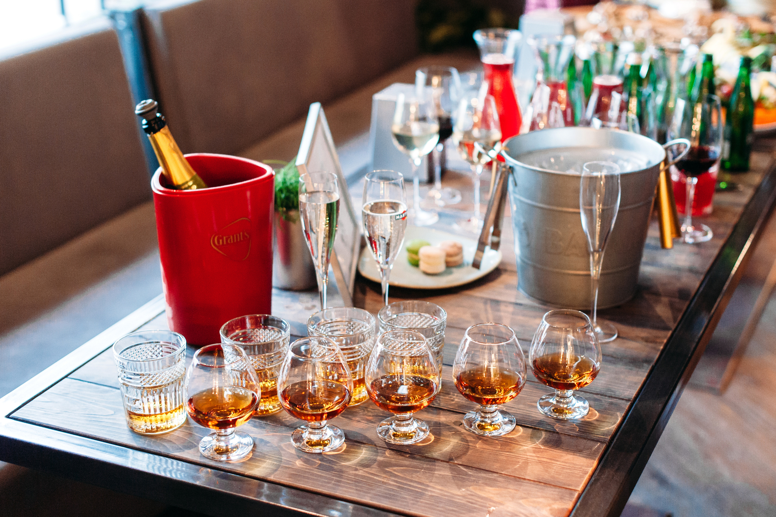 V+M. Wedding family photographer Alicante Benidorm Valencia Costa Blanca