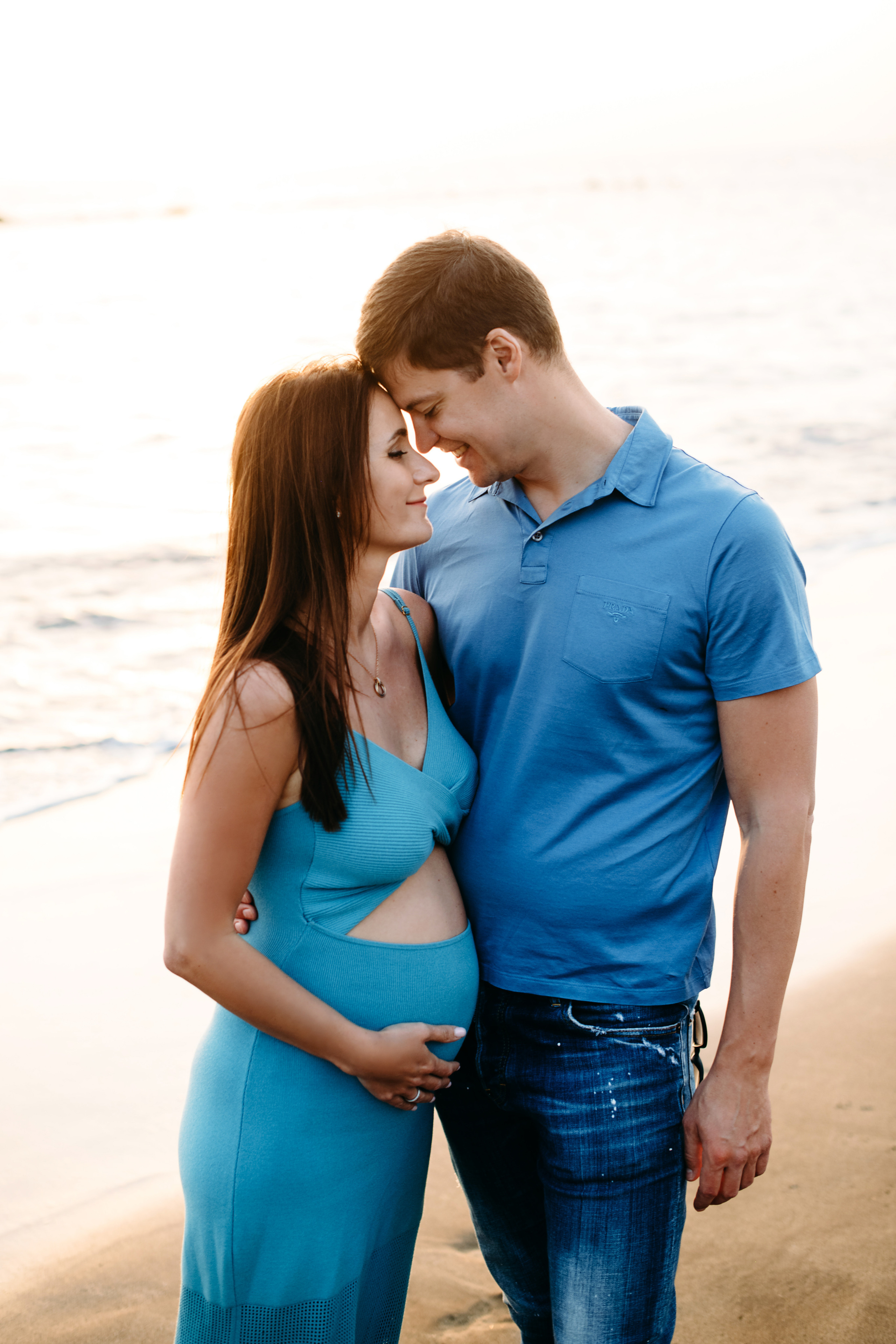 J. Black or white?. Wedding family photographer Alicante Benidorm Valencia Costa Blanca