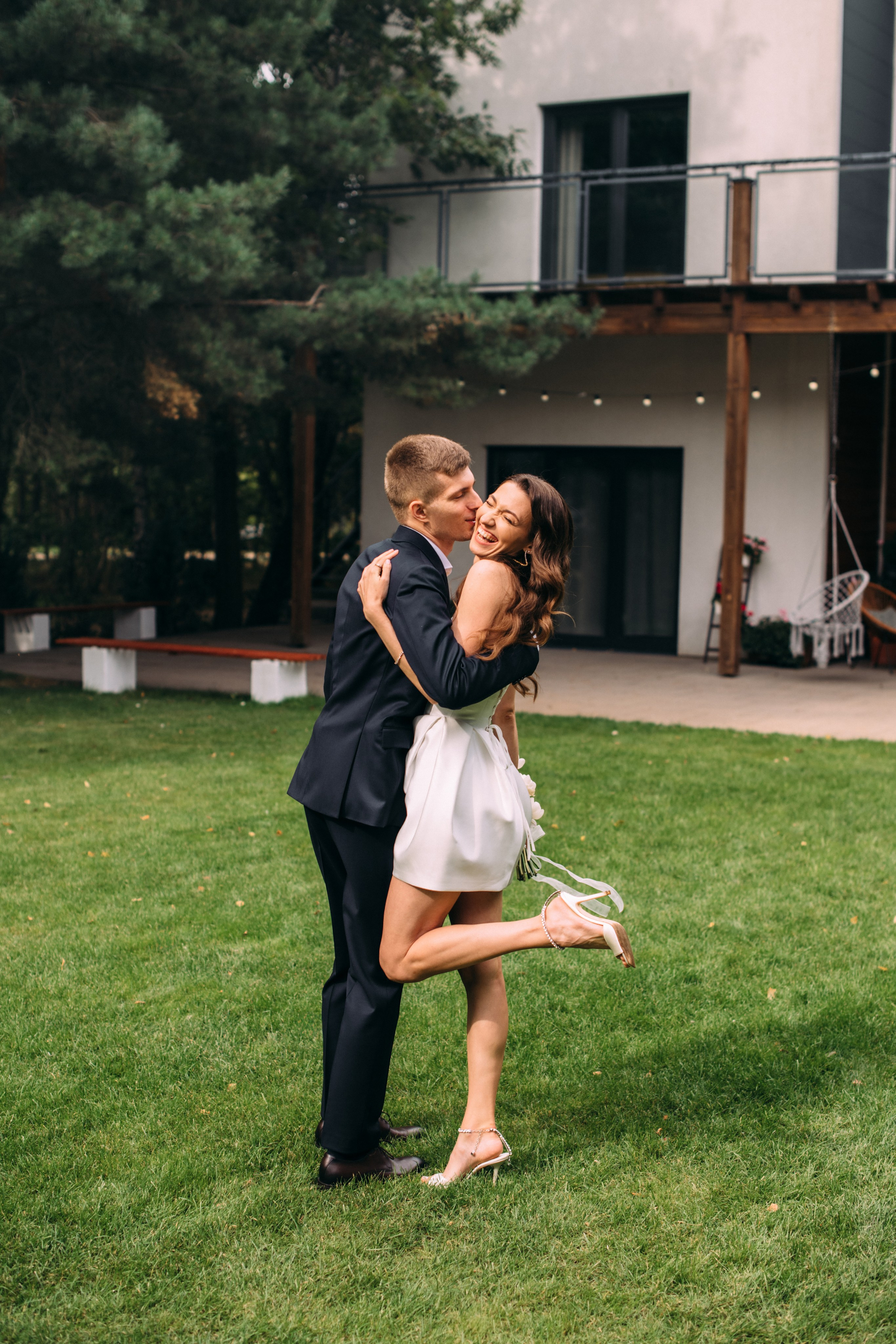 K&M. Rain, love and a lot of happiness. Wedding family photographer Alicante Benidorm Valencia Costa Blanca