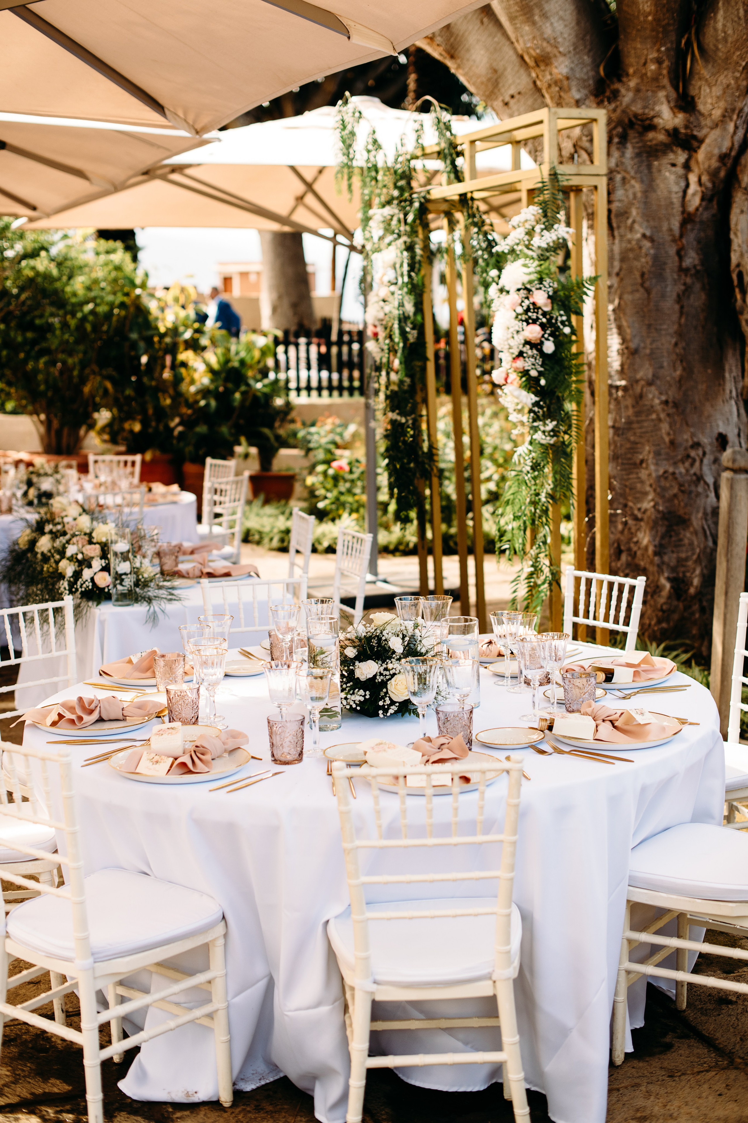 M&M. Tenerife wedding. Wedding family photographer Alicante Benidorm Valencia Costa Blanca