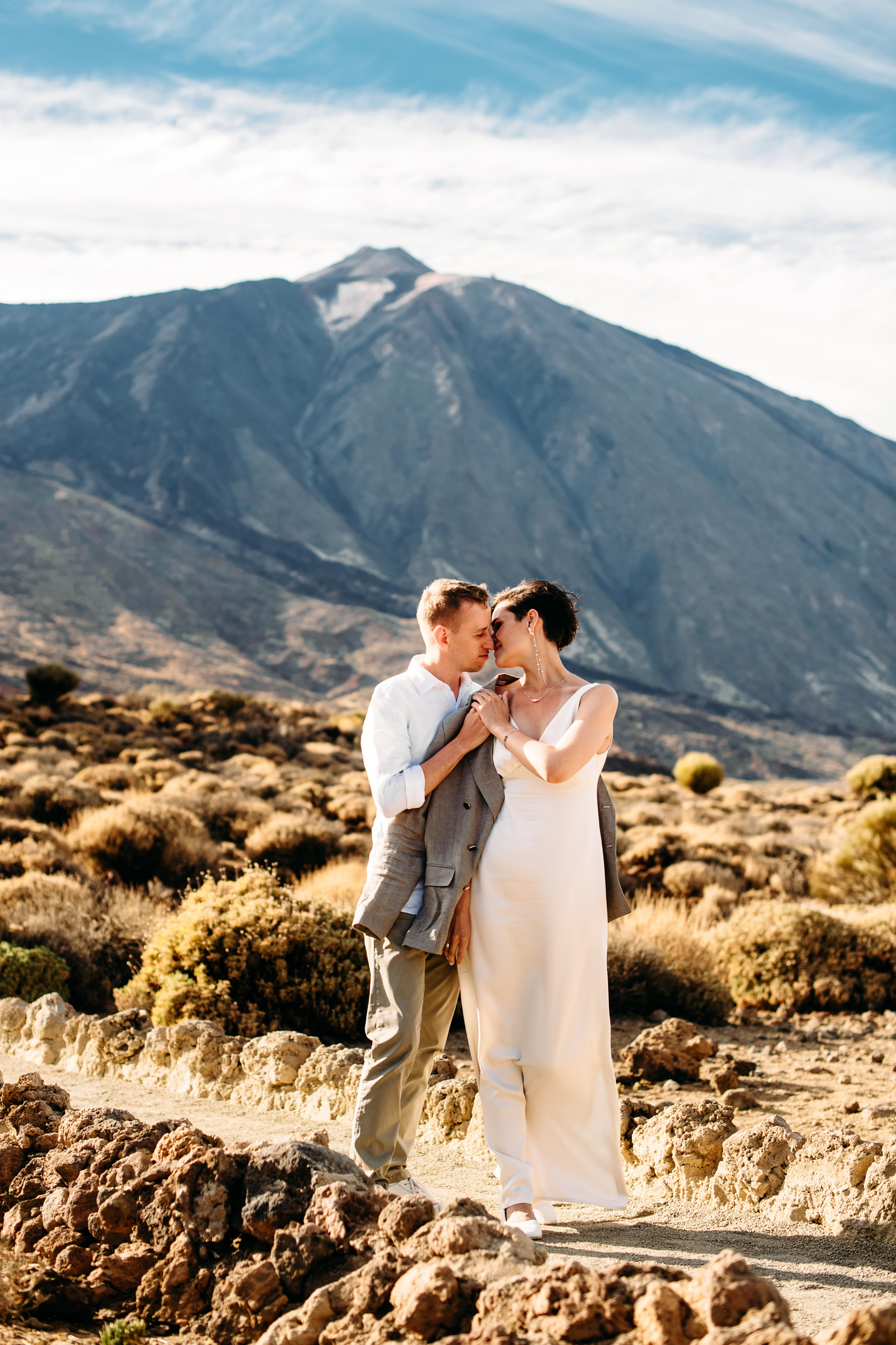 M+Y. Above the clouds. Wedding family photographer Alicante Benidorm Valencia Costa Blanca