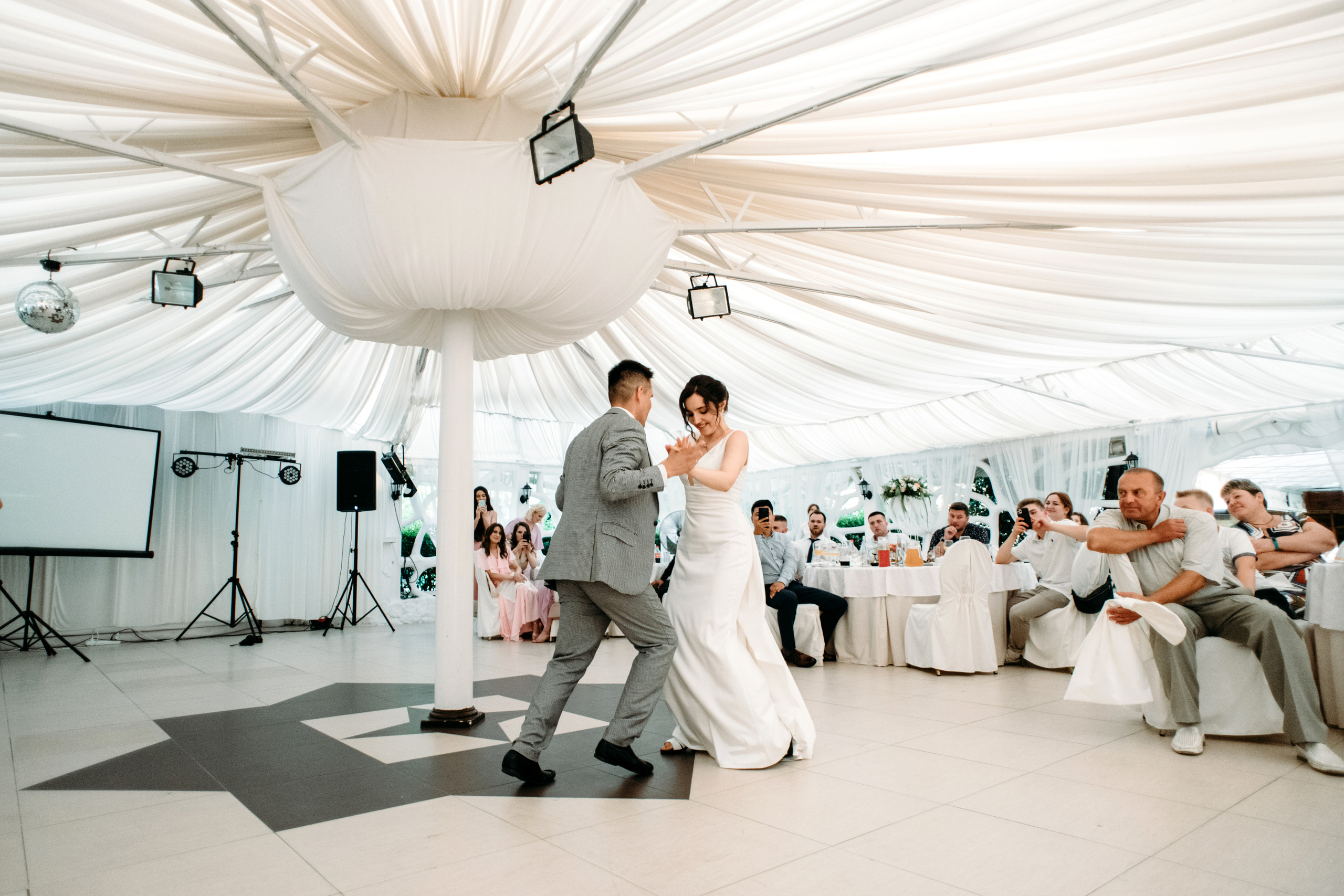 M+R. Hot LatinoAmerican wedding. Fotografo de boda, familia Alicante Benidorm Valencia Costa Blanca