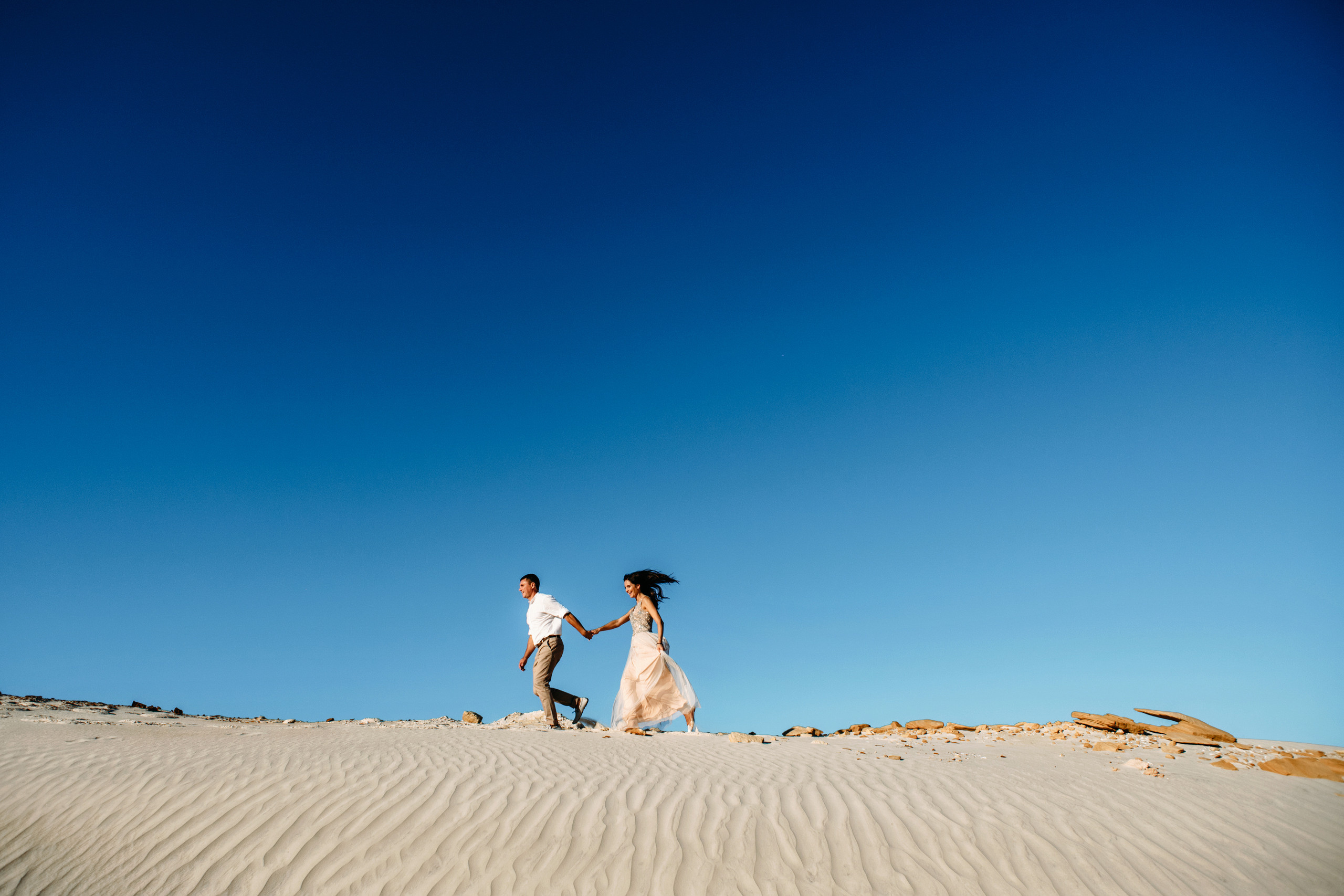 K+V. Lovestory in desert. Fotografo de boda, familia Alicante Benidorm Valencia Costa Blanca