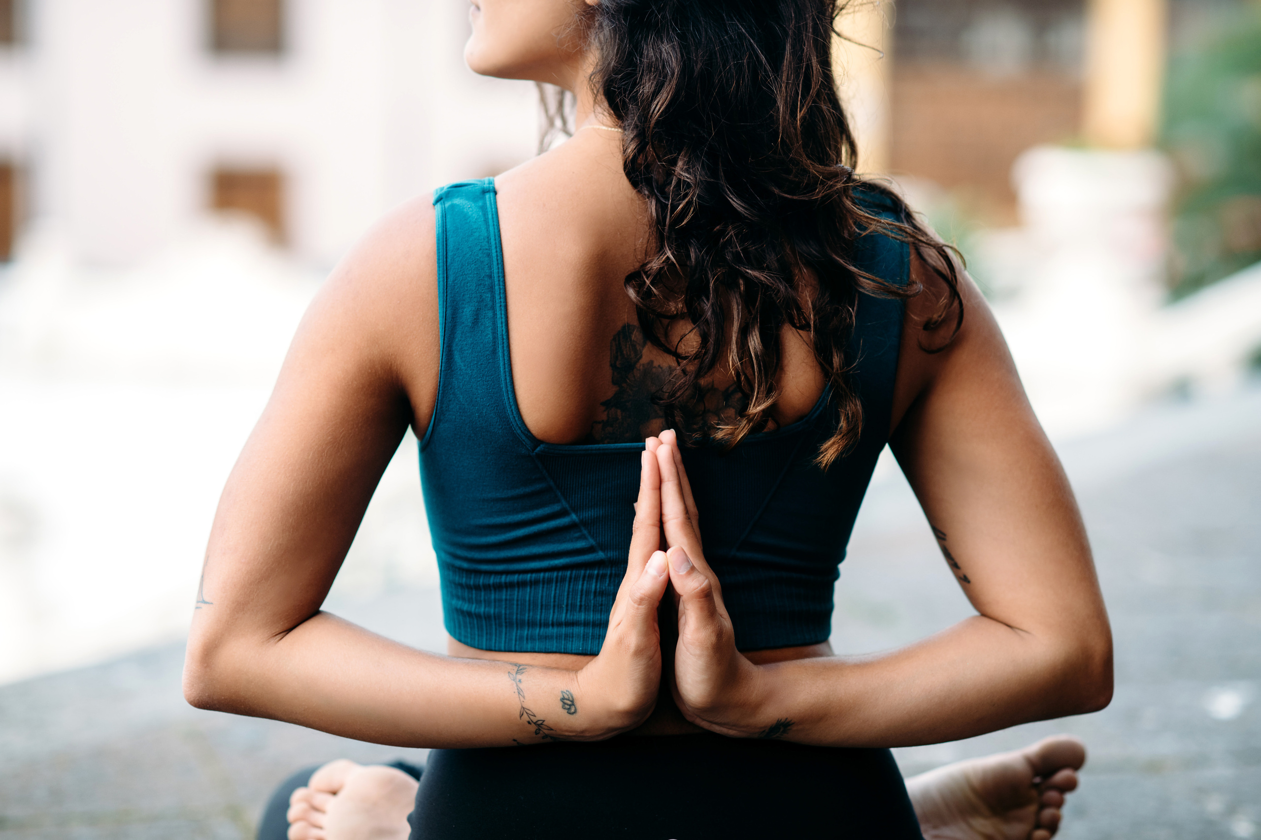 Yoga girl. Puerto de la Cruz. Fotografo de boda, familia Alicante Benidorm Valencia Costa Blanca