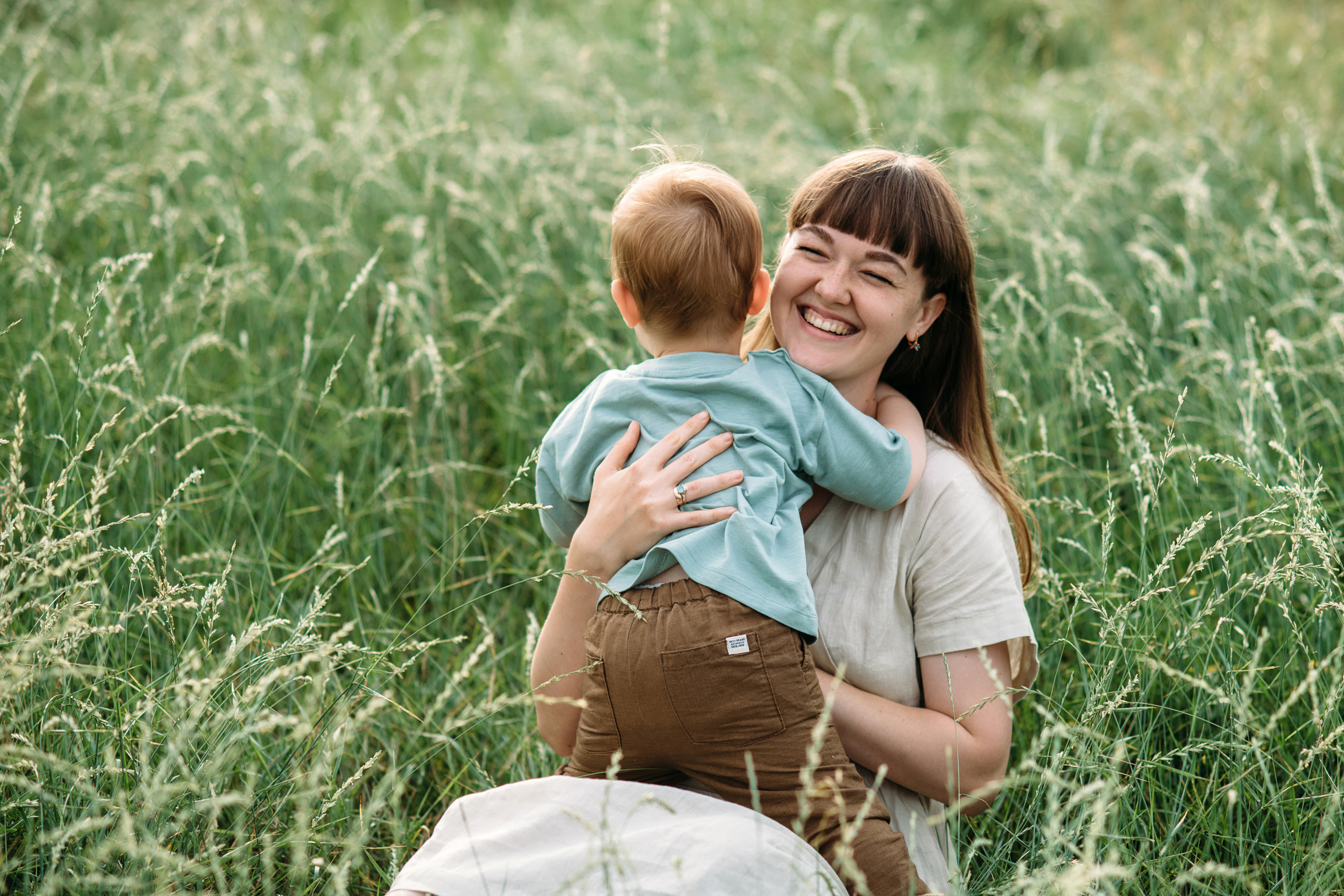 V+T+T. Summer picnic. Wedding family photographer Alicante Benidorm Valencia Costa Blanca
