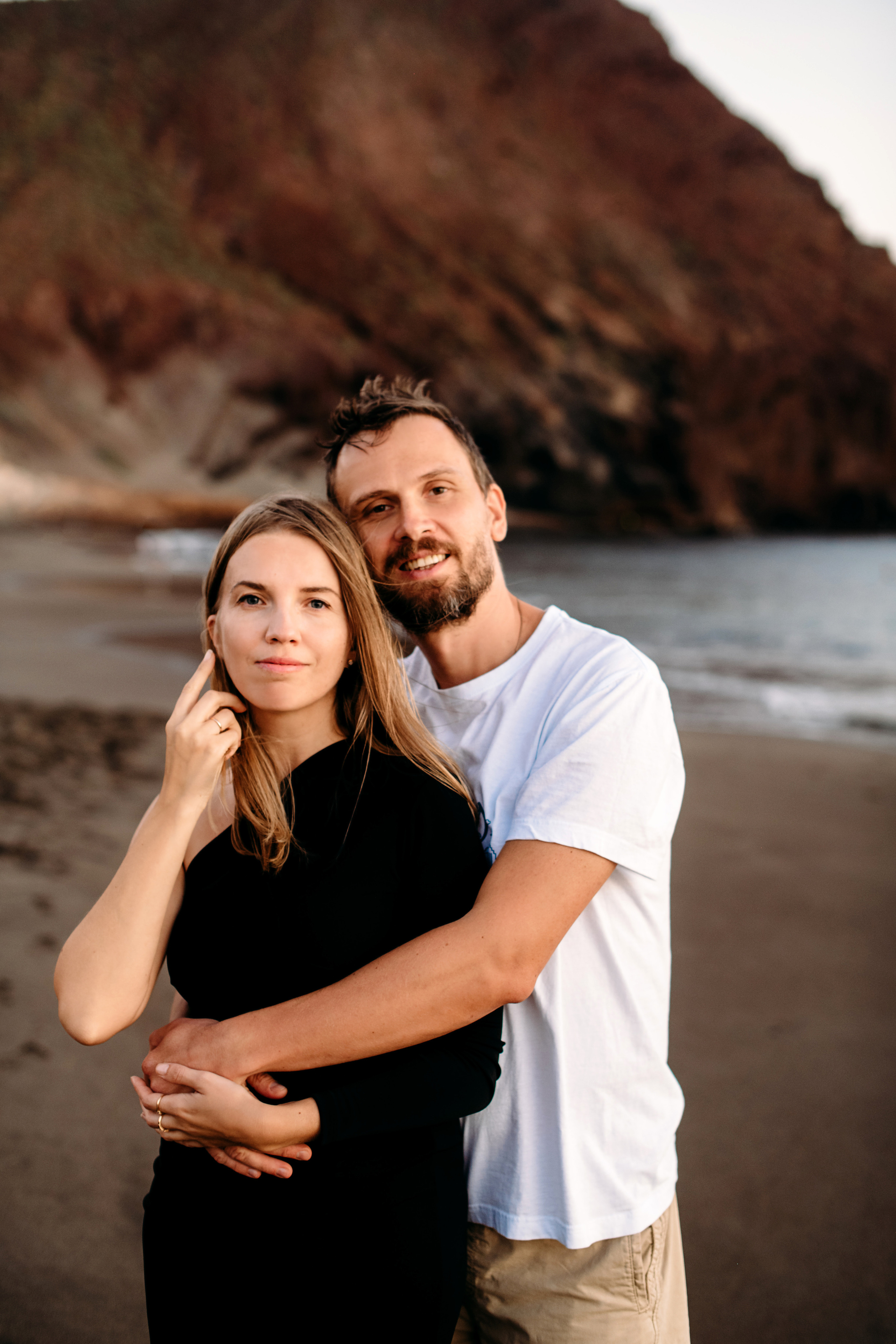 Wind, ocean and happiness. Playa de la Tejita. Fotografo de boda, familia Alicante Benidorm Valencia Costa Blanca