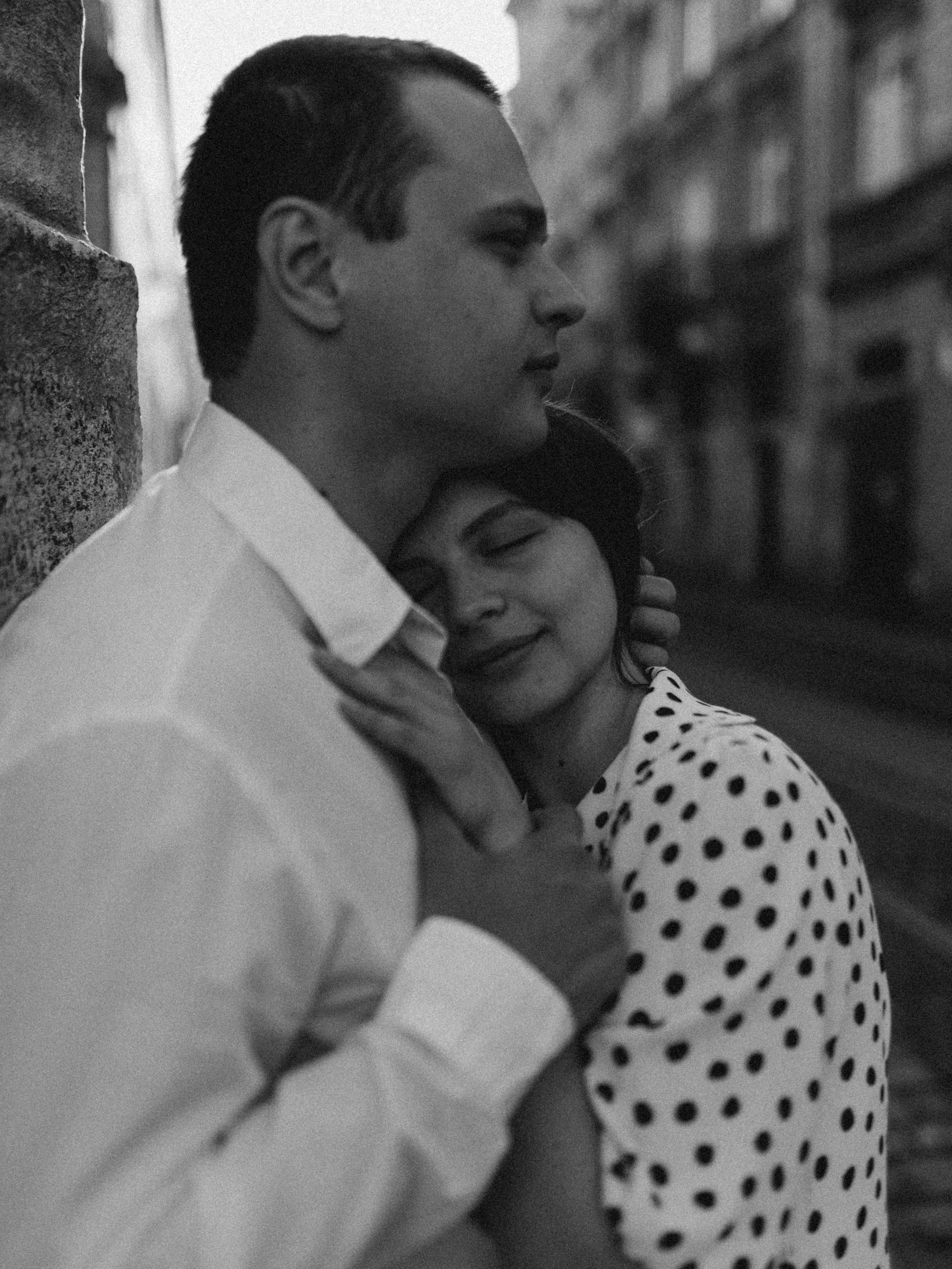 V&O. Portrait photographer in Lviv and Athens | Love story photographer