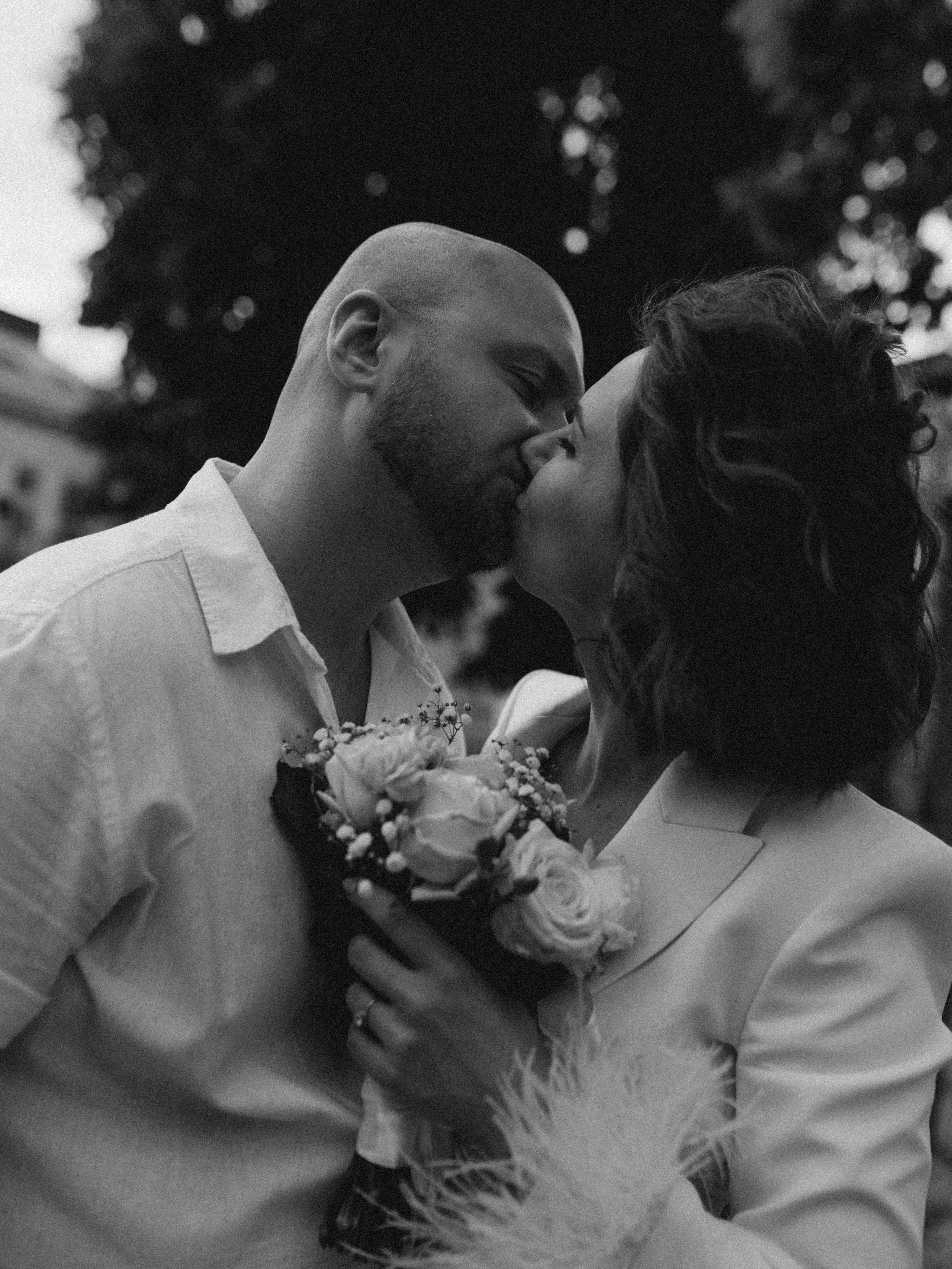 ♡. Portrait photographer in Lviv and Athens | Love story photographer