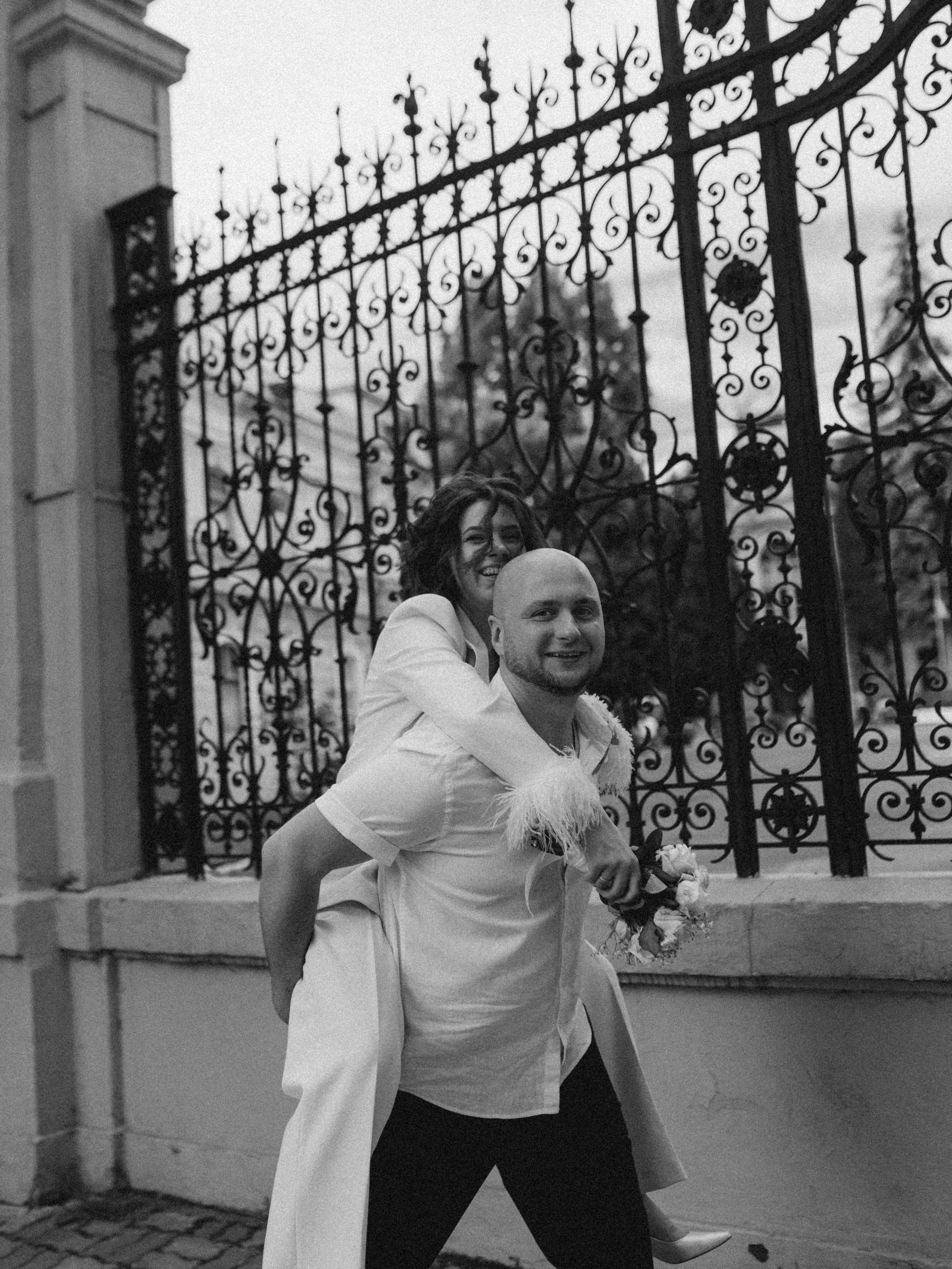 ♡. Portrait photographer in Lviv and Athens | Love story photographer