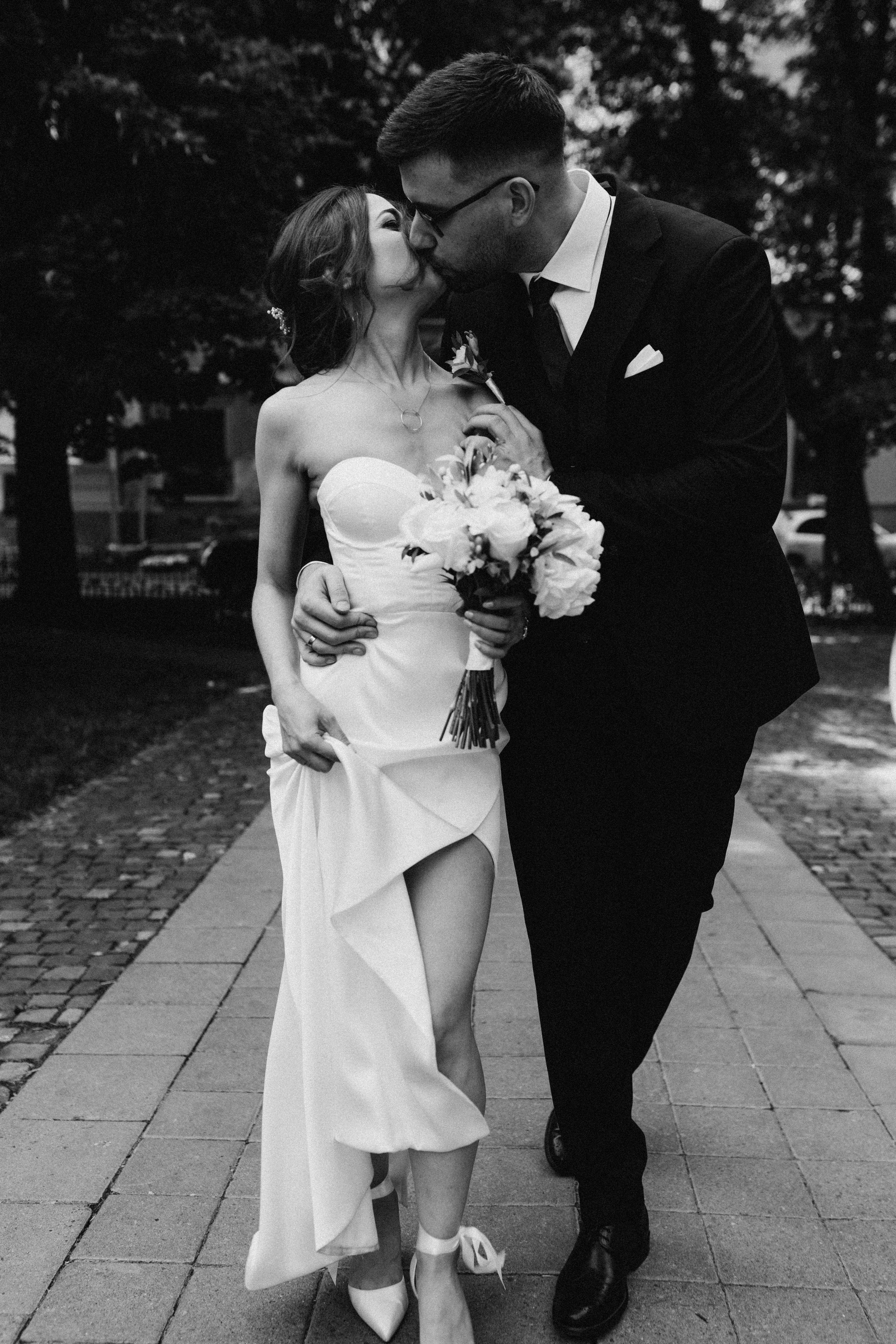 ♡. Portrait photographer in Lviv and Athens | Love story photographer