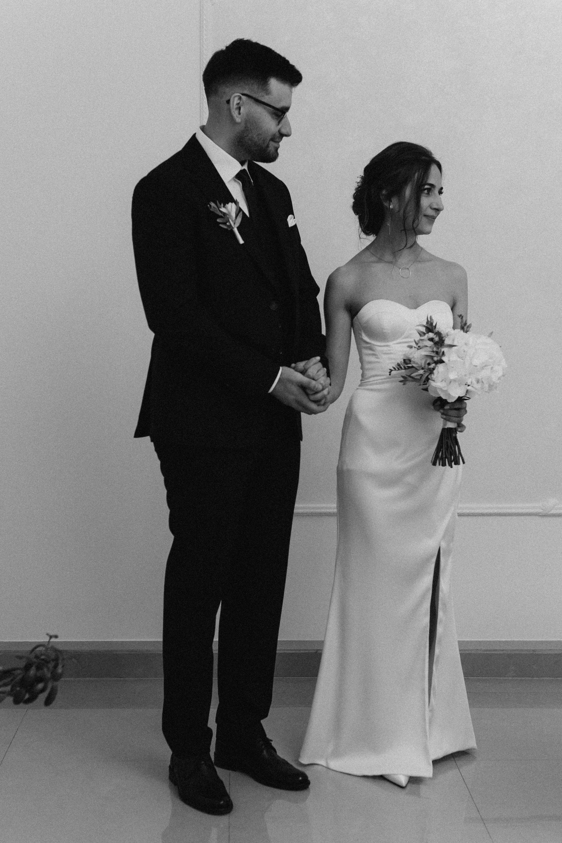 ♡. Portrait photographer in Lviv and Athens | Love story photographer