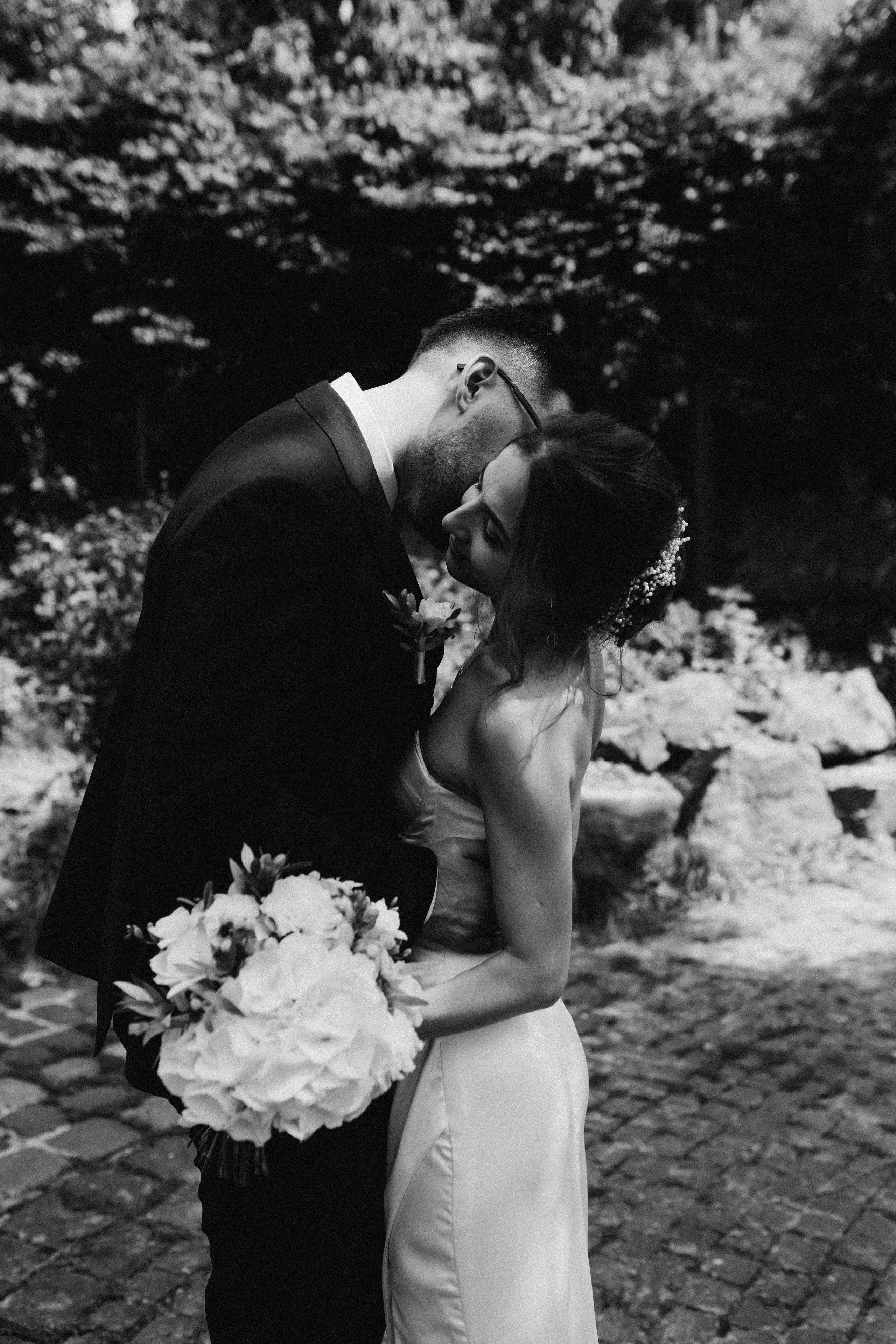 ♡. Portrait photographer in Lviv and Athens | Love story photographer