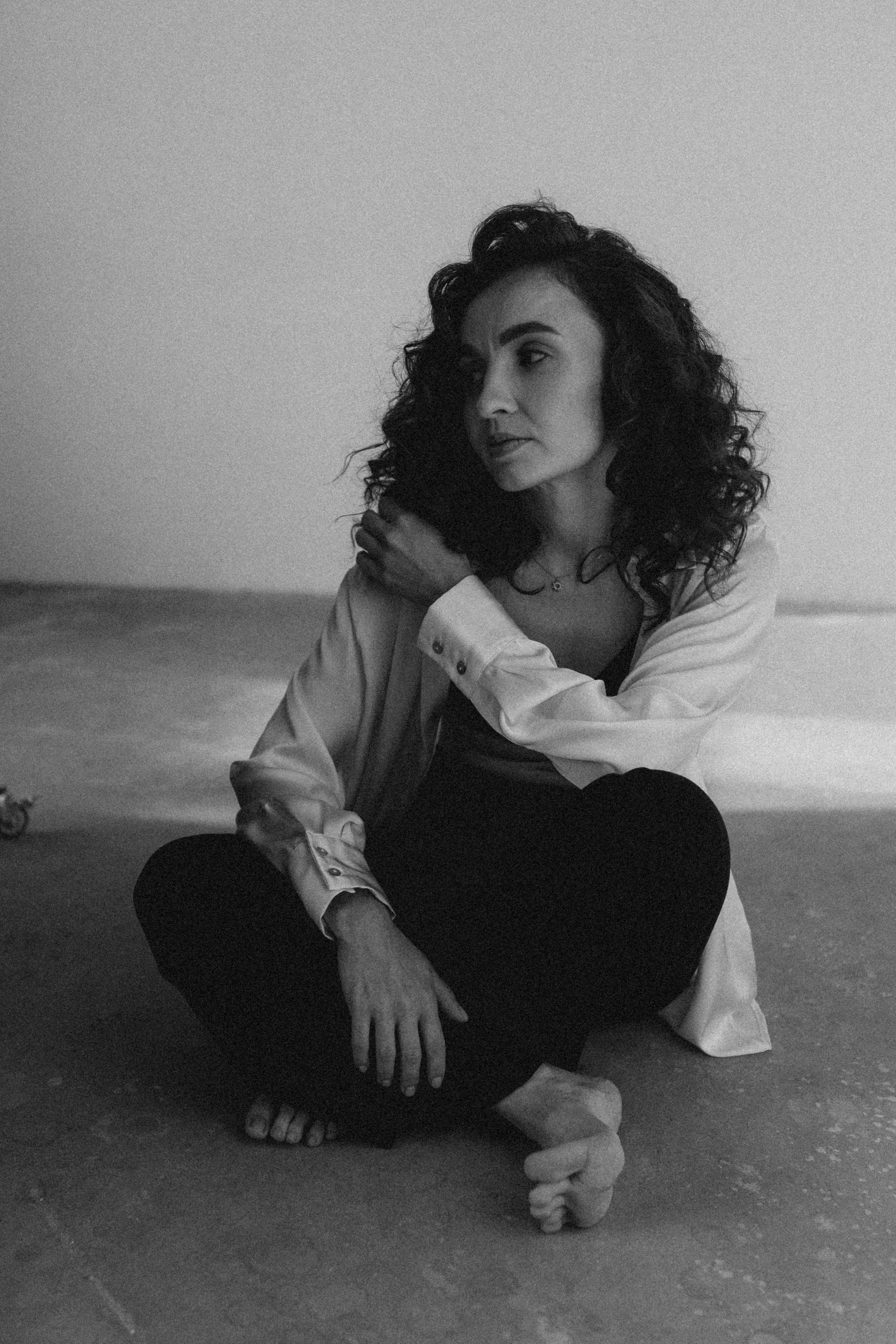 Vika. Portrait photographer in Lviv and Athens | Love story photographer