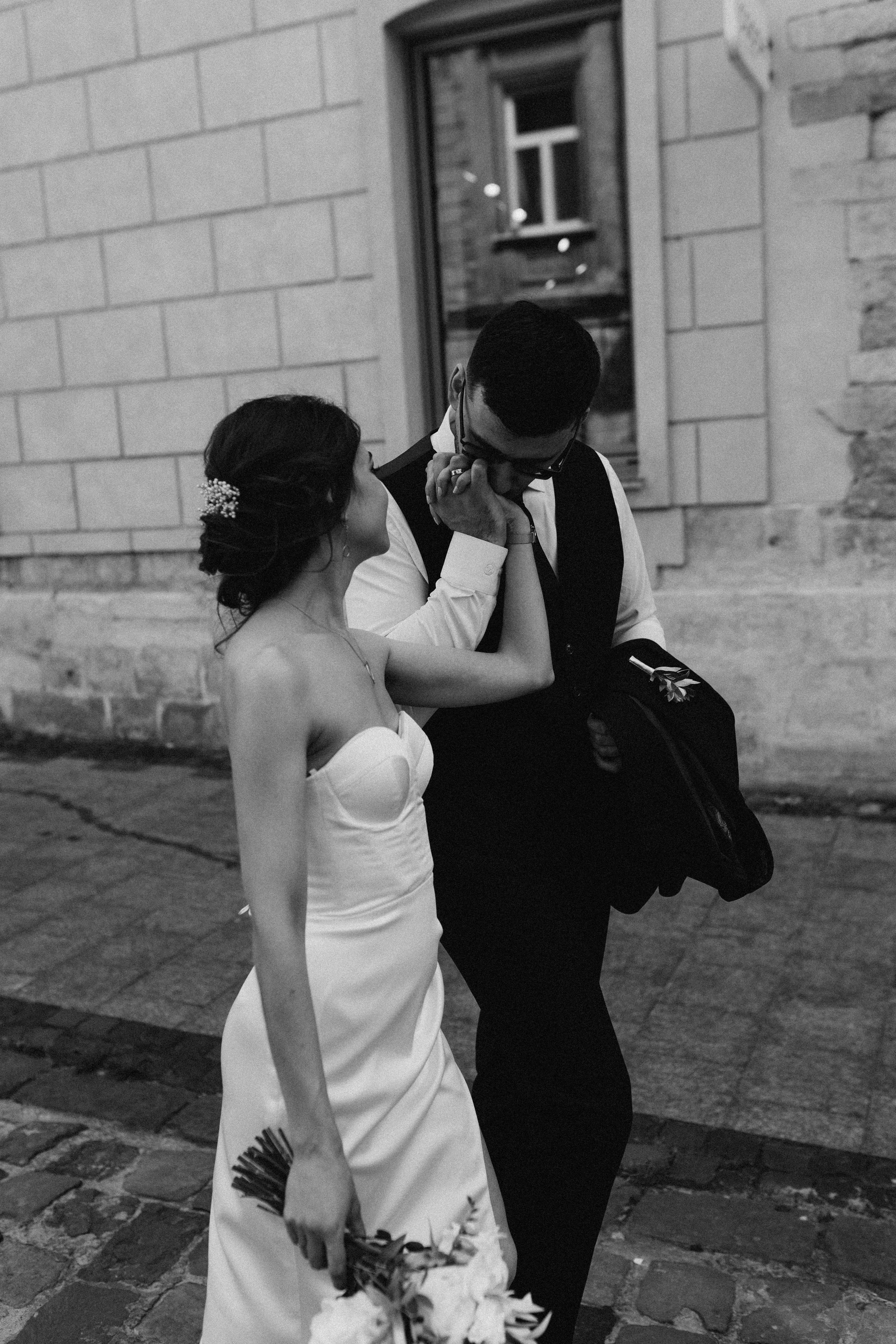 ♡. Portrait photographer in Lviv and Athens | Love story photographer