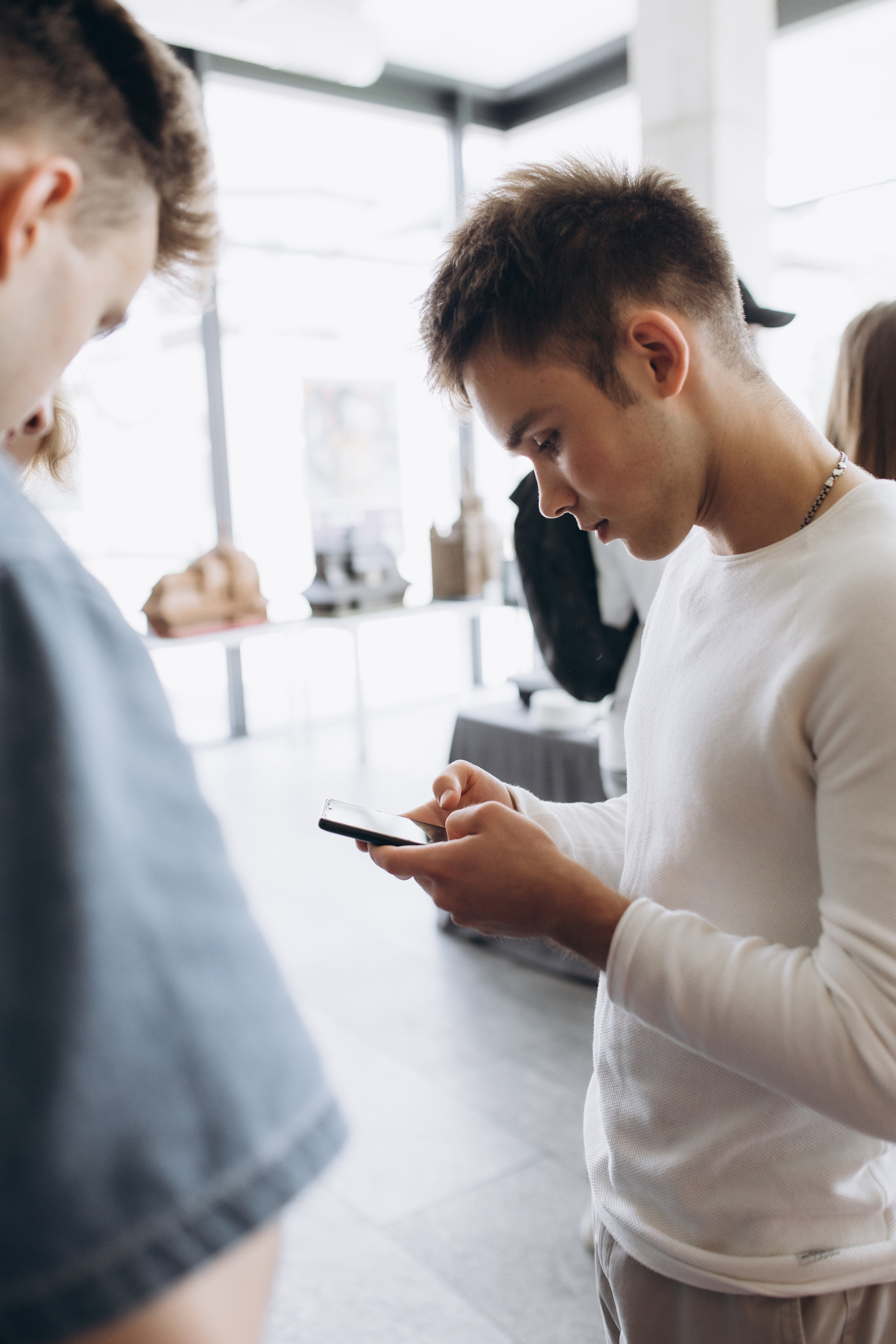 AI Product: from Scratch to Launch. Фотограф Львів | Портретна фотозйомка| Лав сторі фотосесія