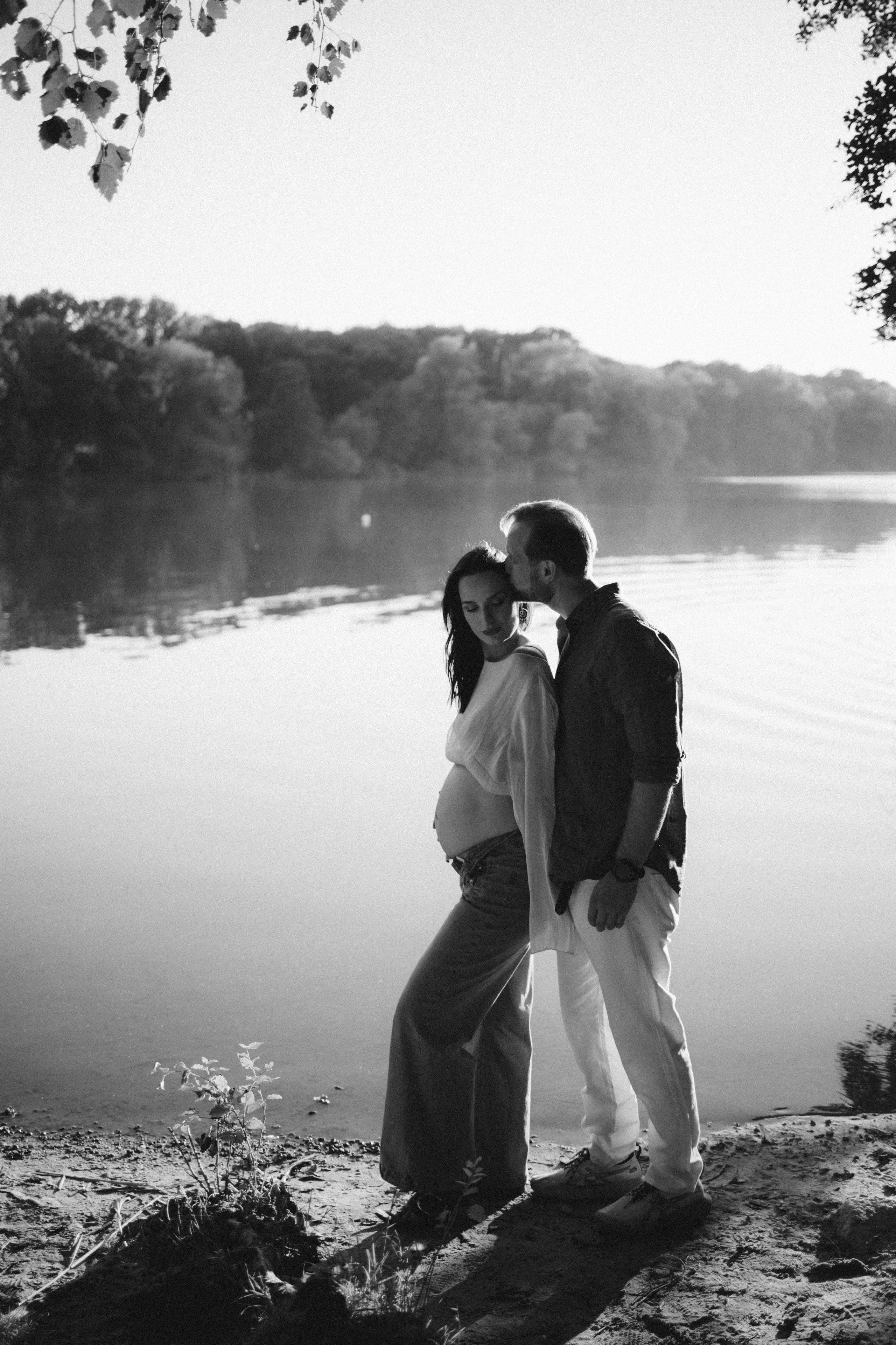 Sesja ciążowa w przyrodzie. Fotograf Poznań