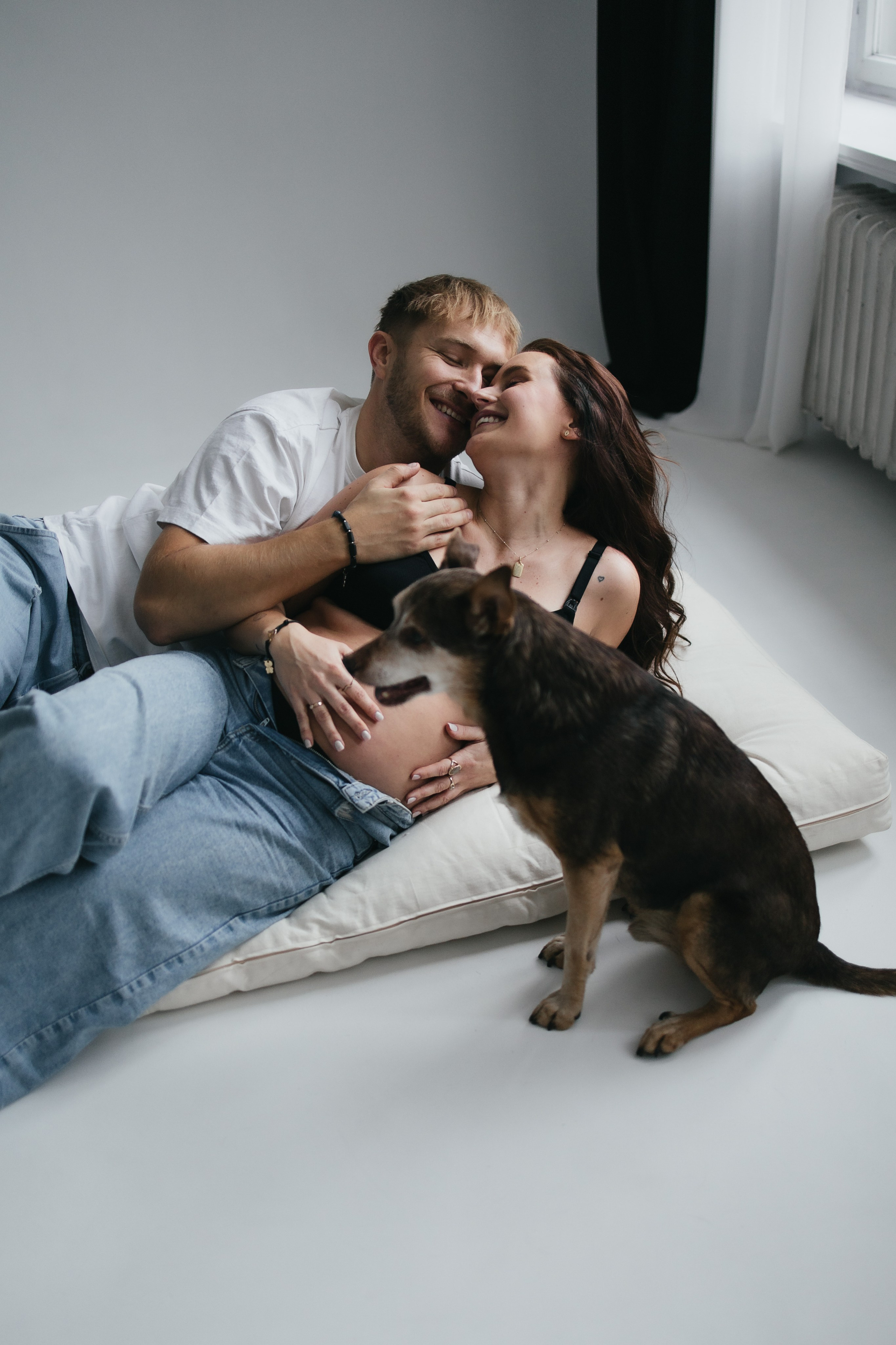 Sesja ciążowa w studiu. Fotograf Poznań