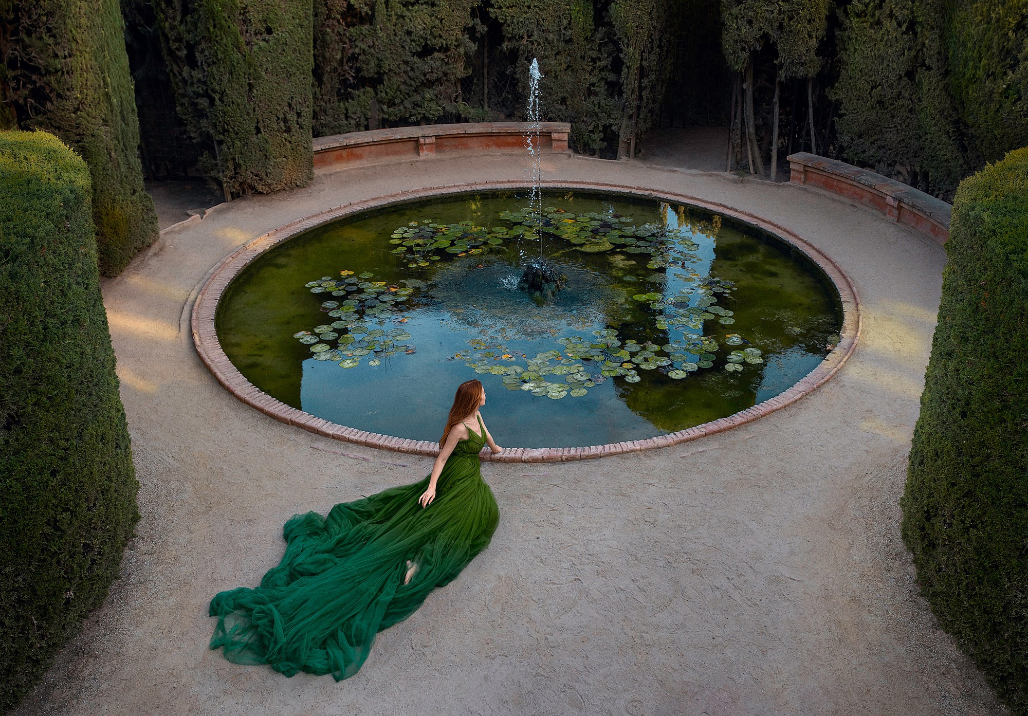 HIDDEN PRESENCE. Art photographer in Amsterdam, the Netherlands Irina Dzhul