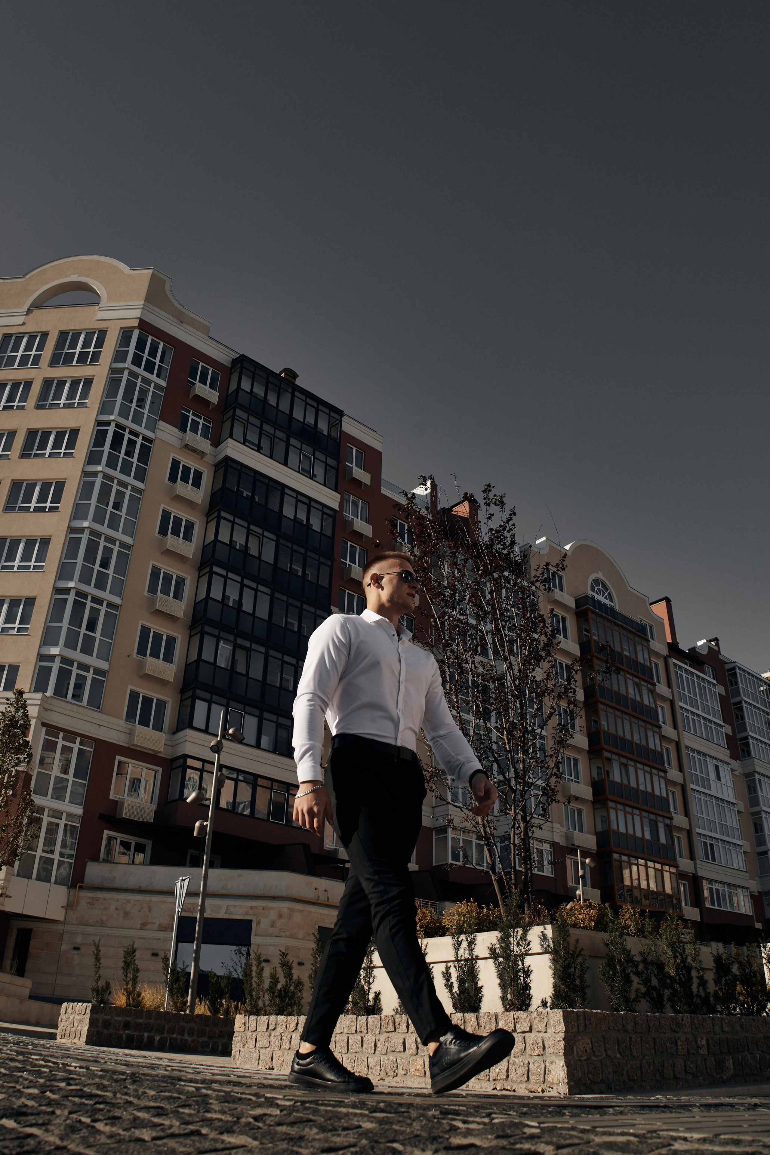 Чоловічі зйомки, чоловіча зйомка, фотосесія, мужская фотосесія, професійні фото, ріелтор Умань