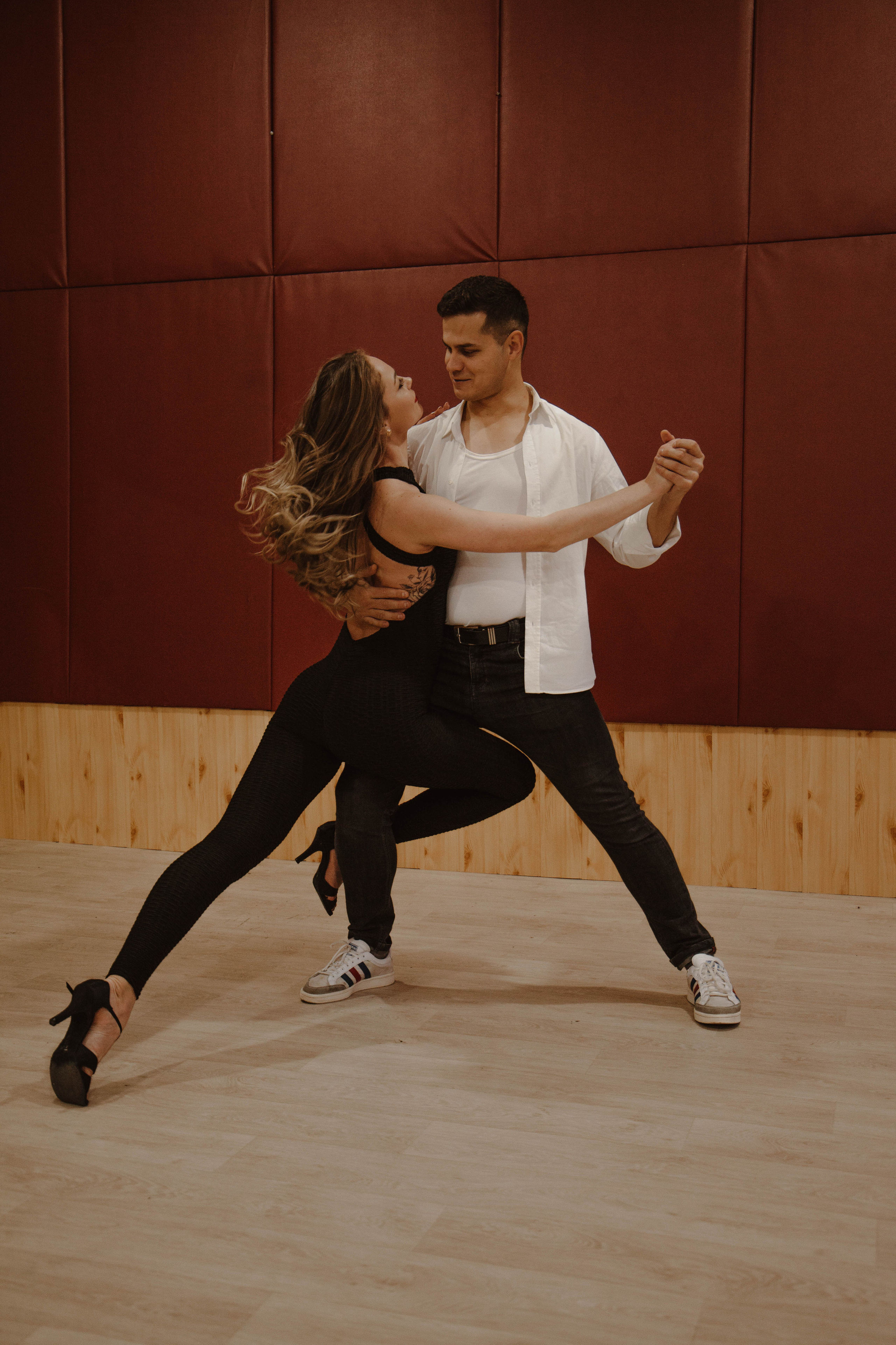 В танці. Фотограф Умань Київ (Ліза)