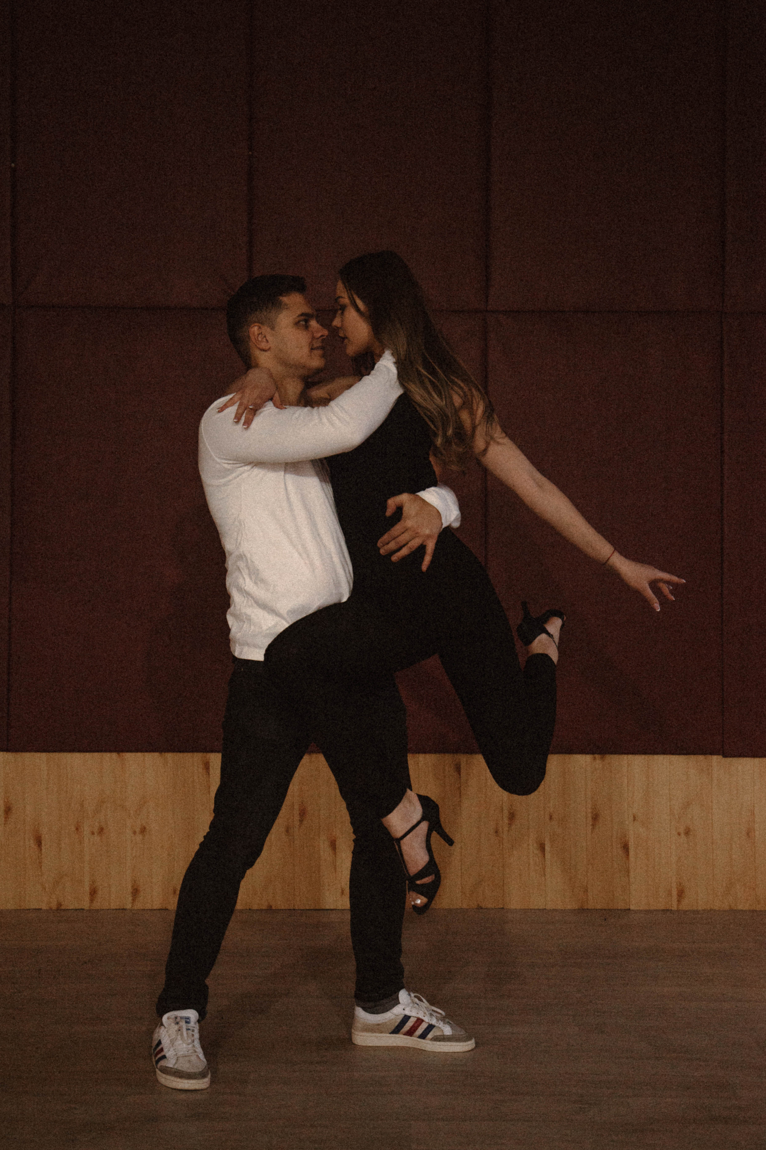 В танці. Фотограф Умань Київ (Ліза)