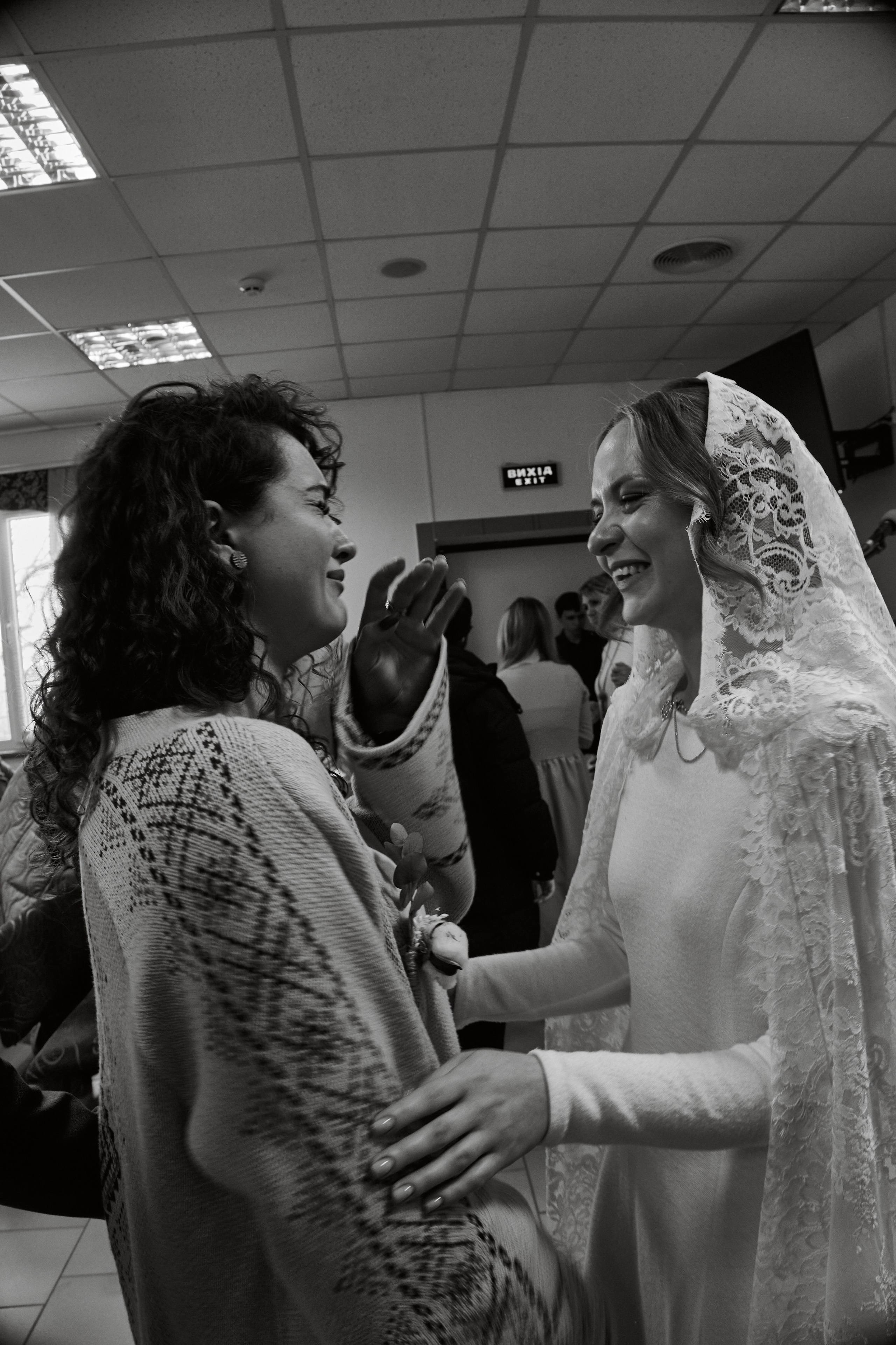 Весілля в Києві, весілля, свадьба, наречена, ранок нареченої, невеста, весілля Україна, стиль свадьбы, сказочная свадьба, идея для фото свадьбы, свадебной сьемки, ідея весільної зйомки, референс