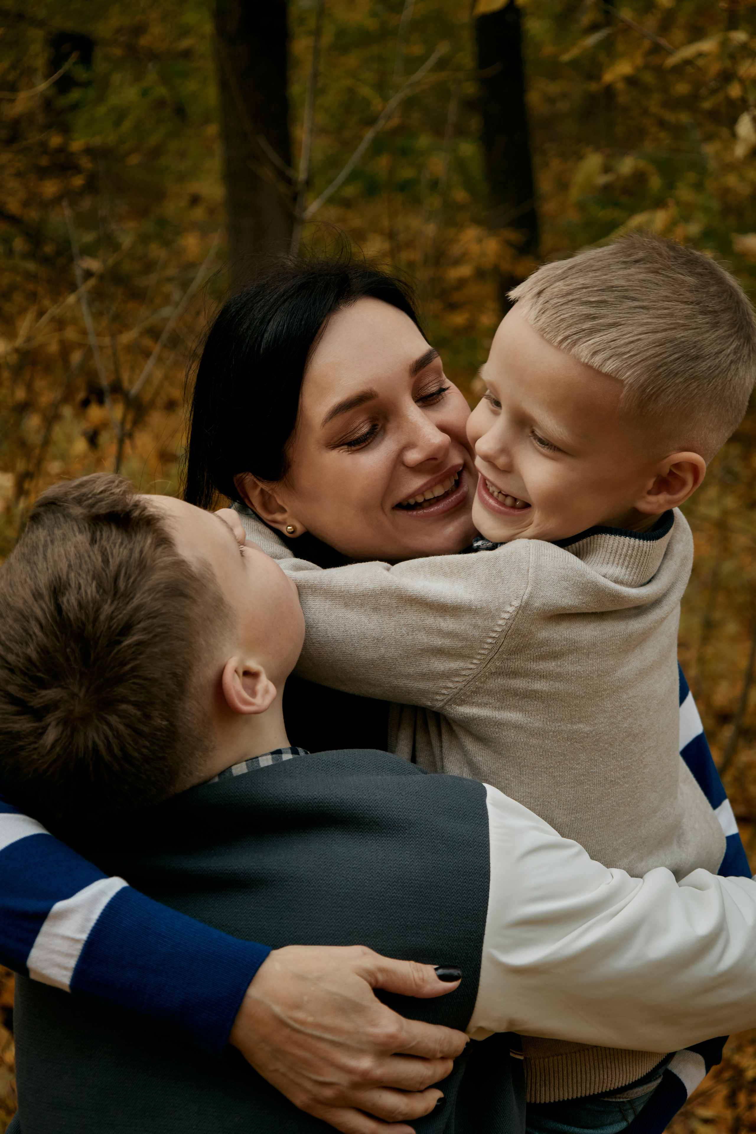 Мама з синами. Фотограф Умань Київ (Ліза)