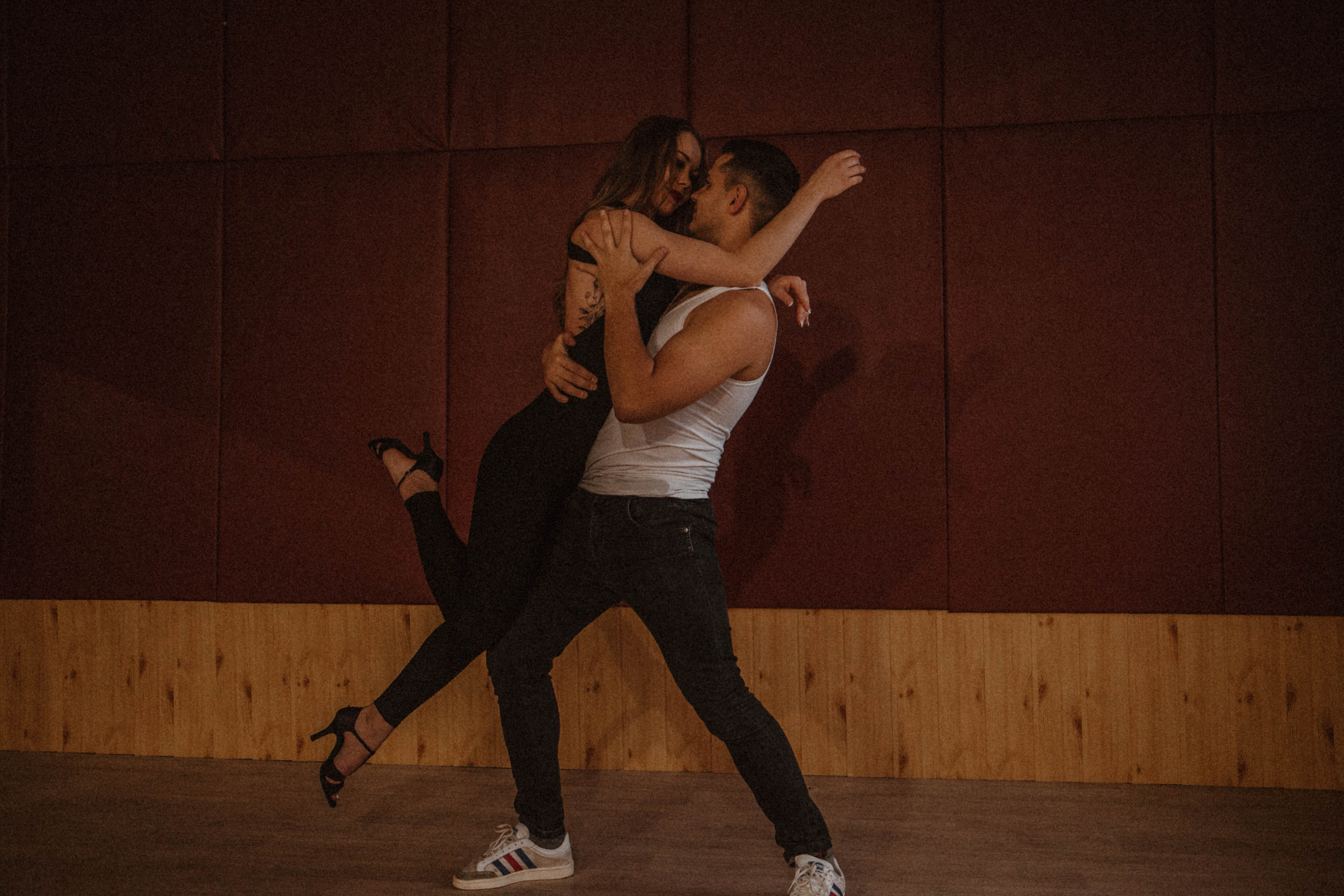 В танці. Фотограф Умань Київ (Ліза)