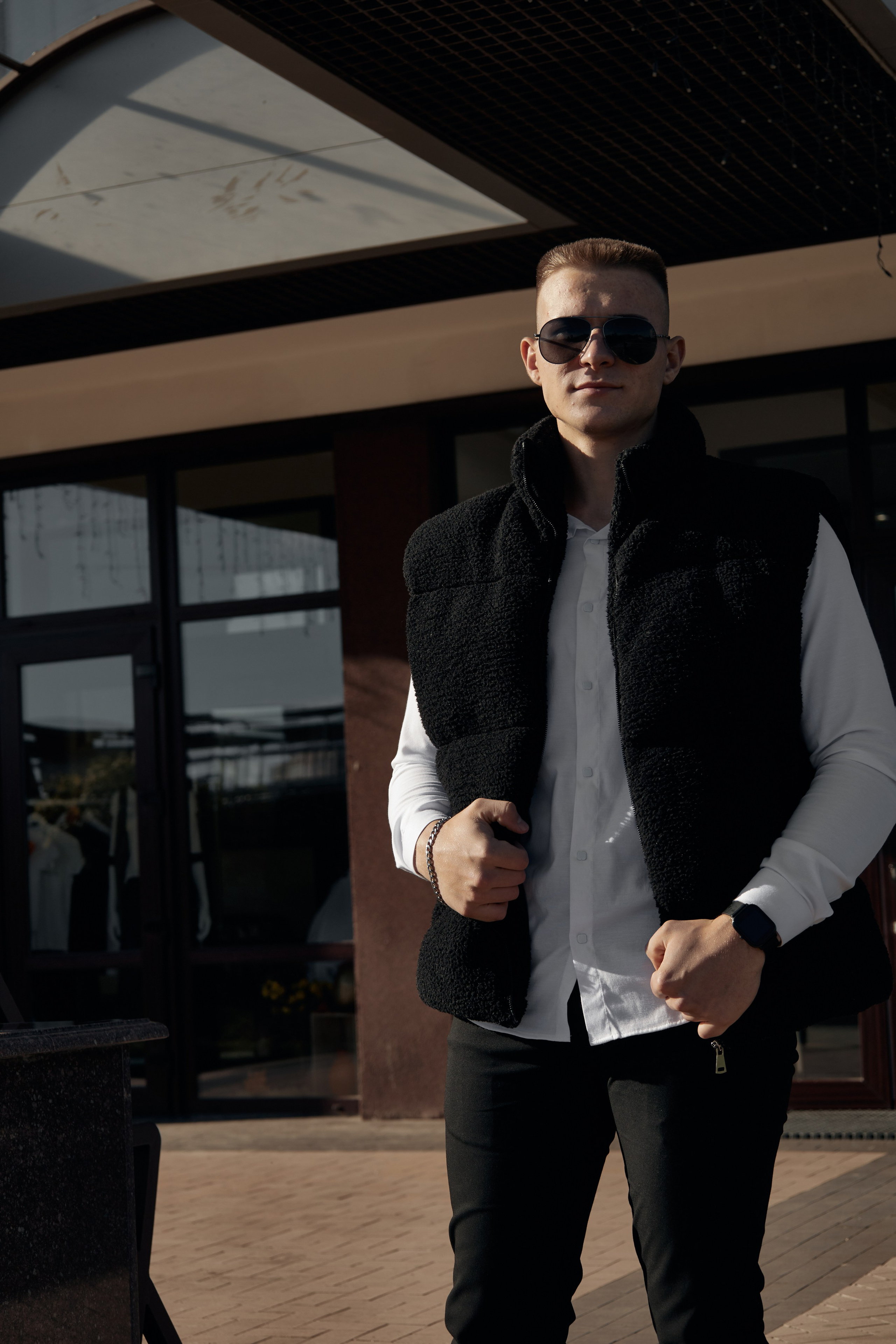Чоловічі зйомки, чоловіча зйомка, фотосесія, мужская фотосесія, професійні фото, ріелтор Умань