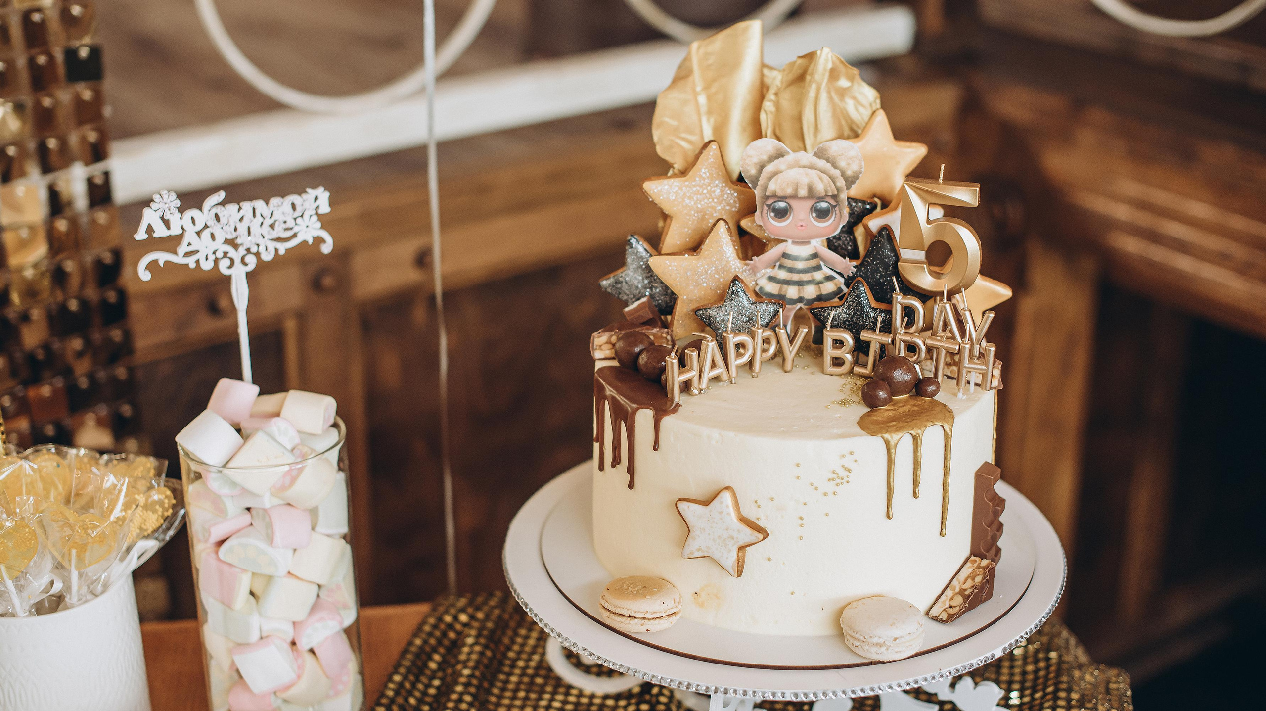 Kate. Ciao, benvenuta! Sono Anastasia la vostra fotografa per il matrimonio