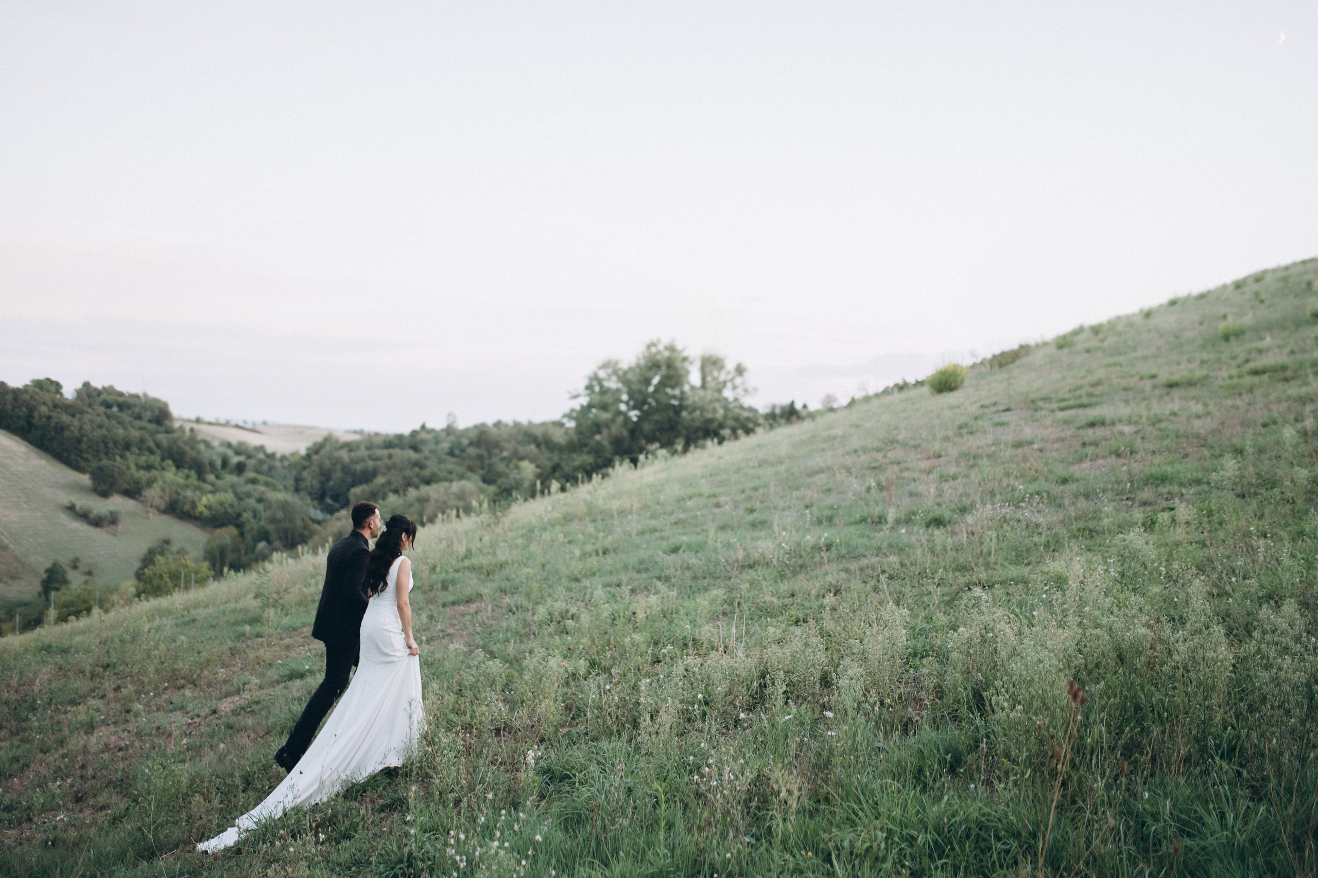 NICOLE & OTO. Ciao, benvenuta! Sono Anastasia la vostra fotografa per il matrimonio