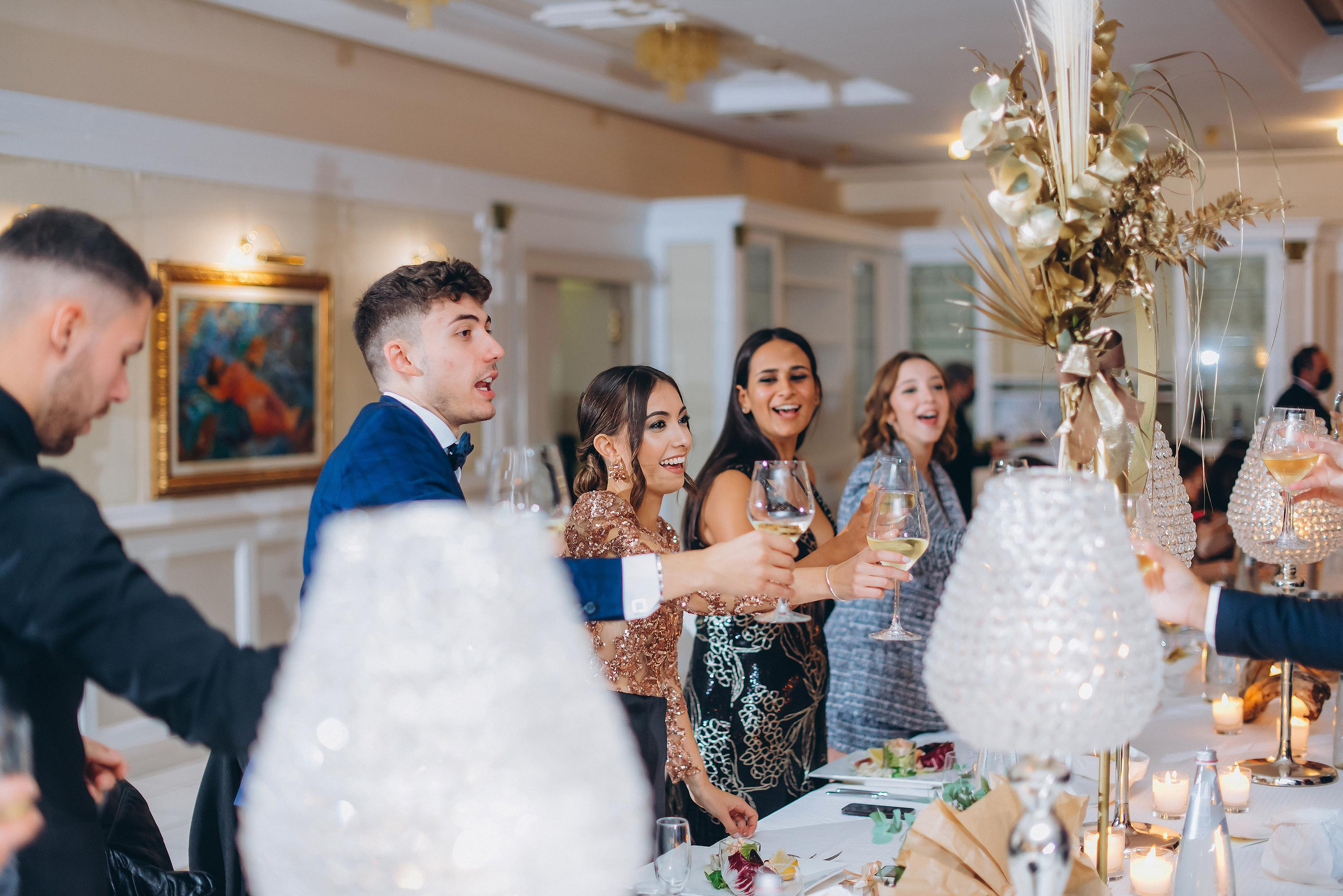 18 anni di Francesca. Ciao, benvenuta! Sono Anastasia la vostra fotografa per il matrimonio