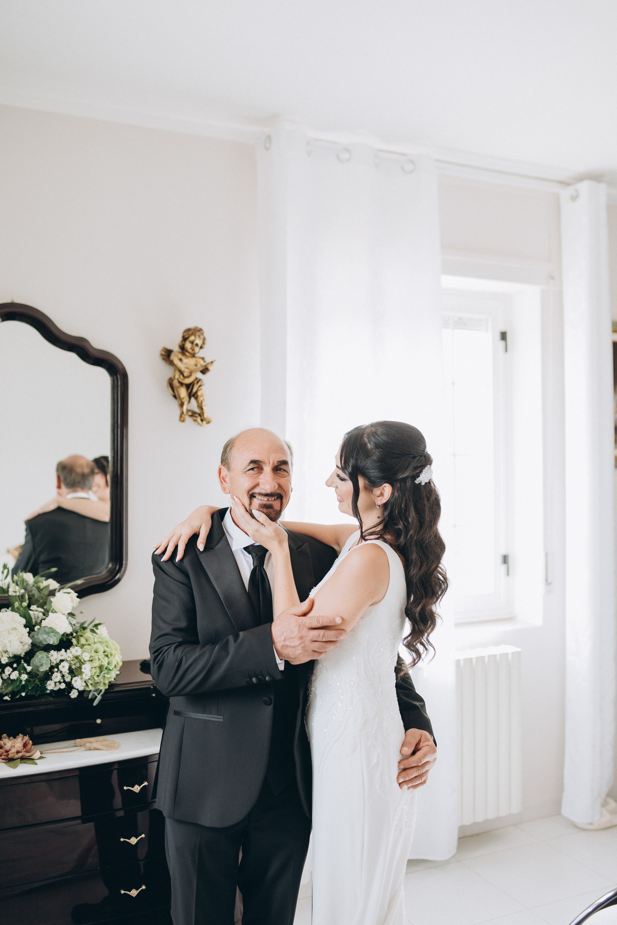 NICOLE & OTO. Ciao, benvenuta! Sono Anastasia la vostra fotografa per il matrimonio